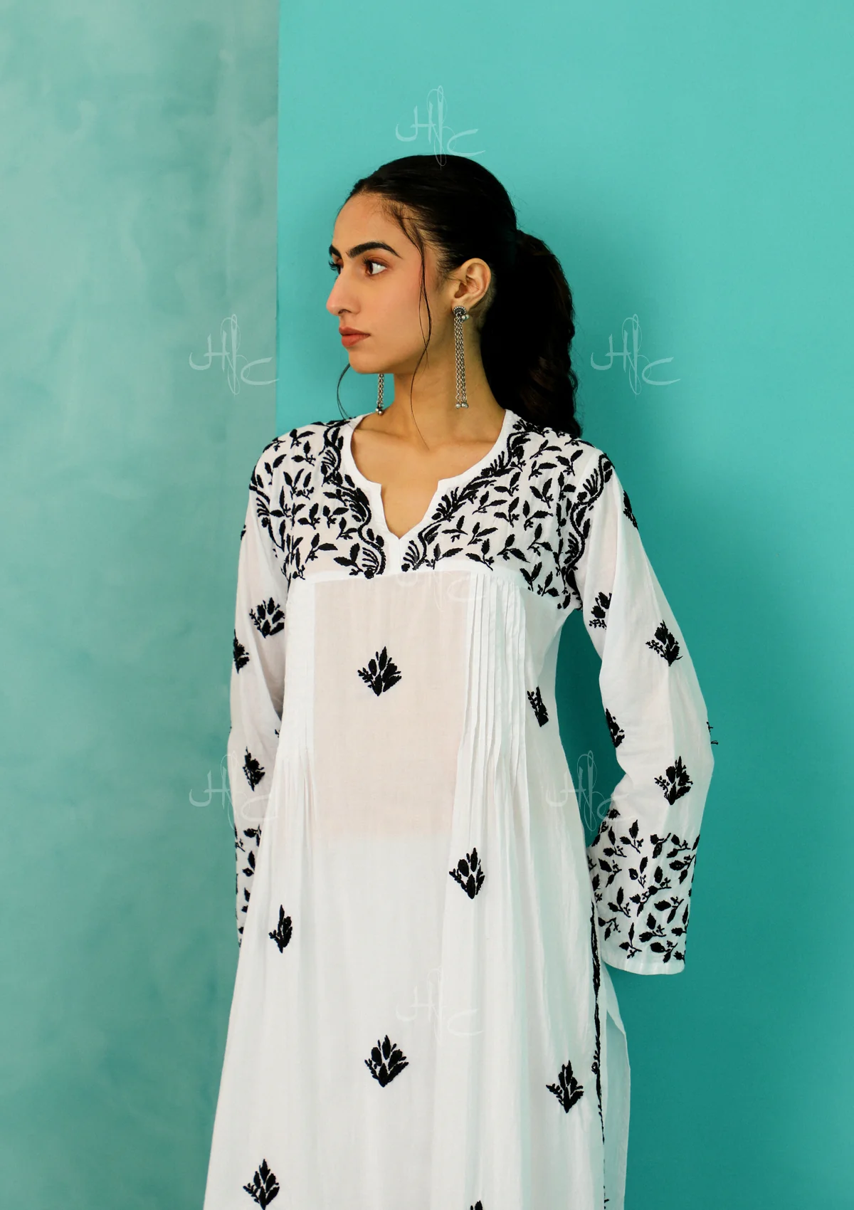 Chandni Chikankari Cotton Straight Kurta - Image 3