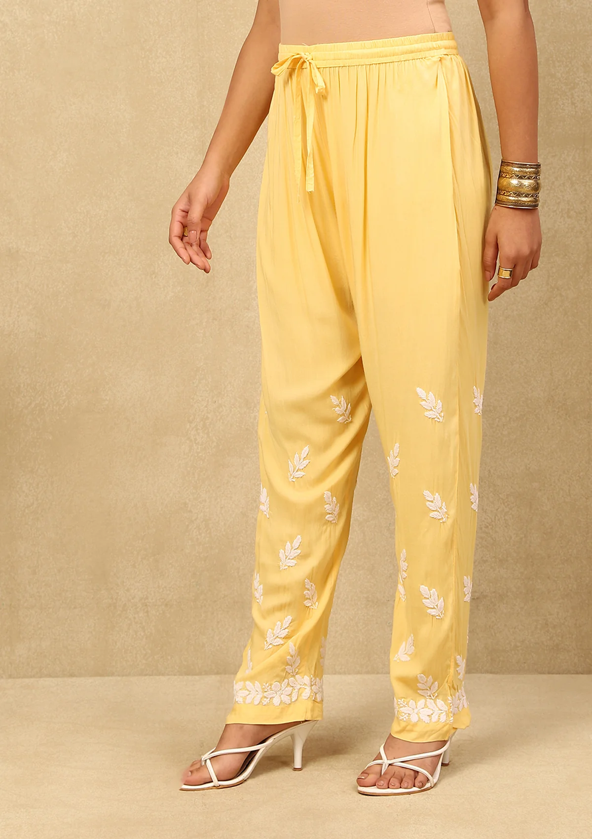 HOC Bushra Chikankari Modal Straight Kurta Set - Image 5