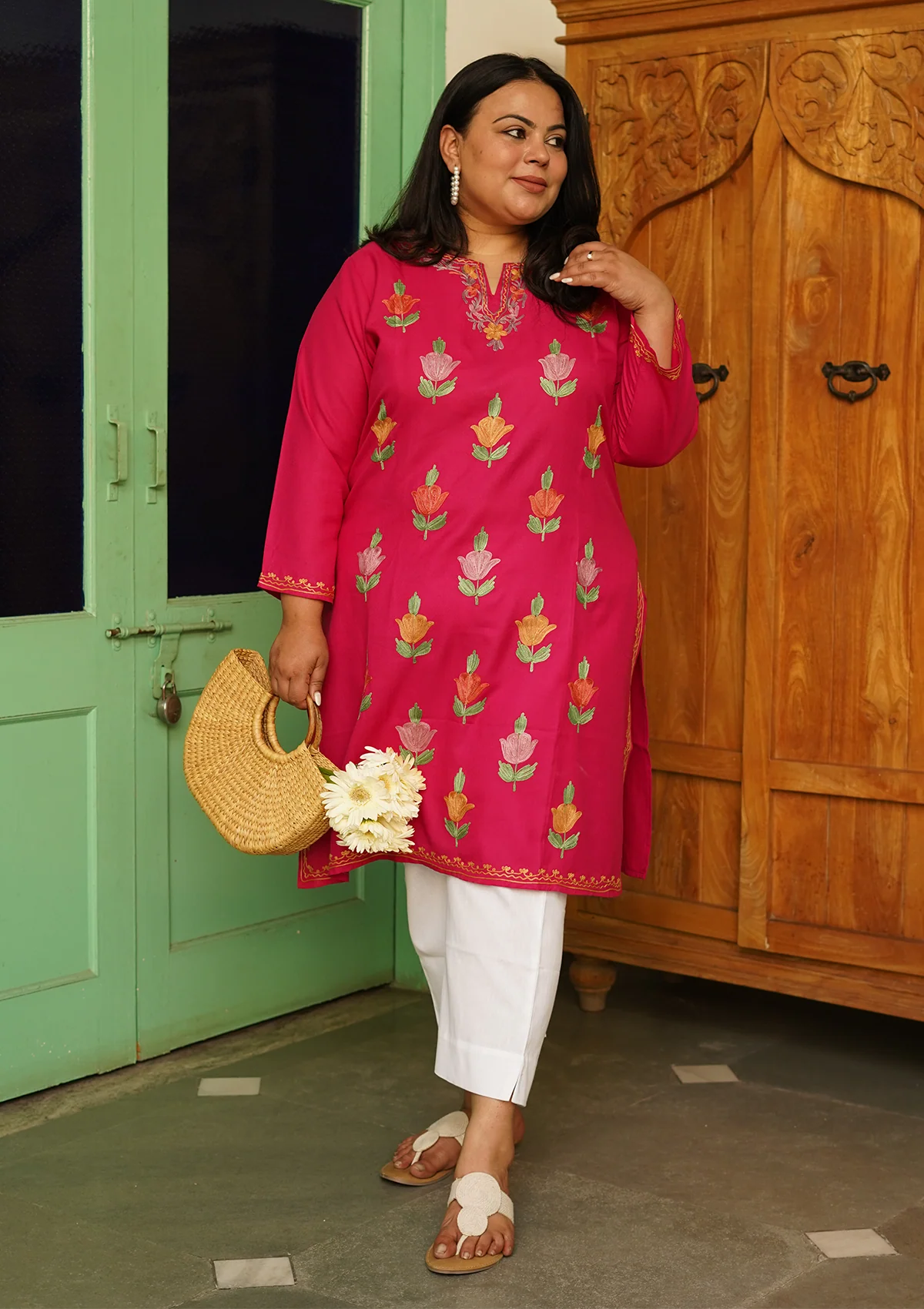 HOC Aari Embroidered Cotton Solid Women's Long Kurta - Pink - Image 4