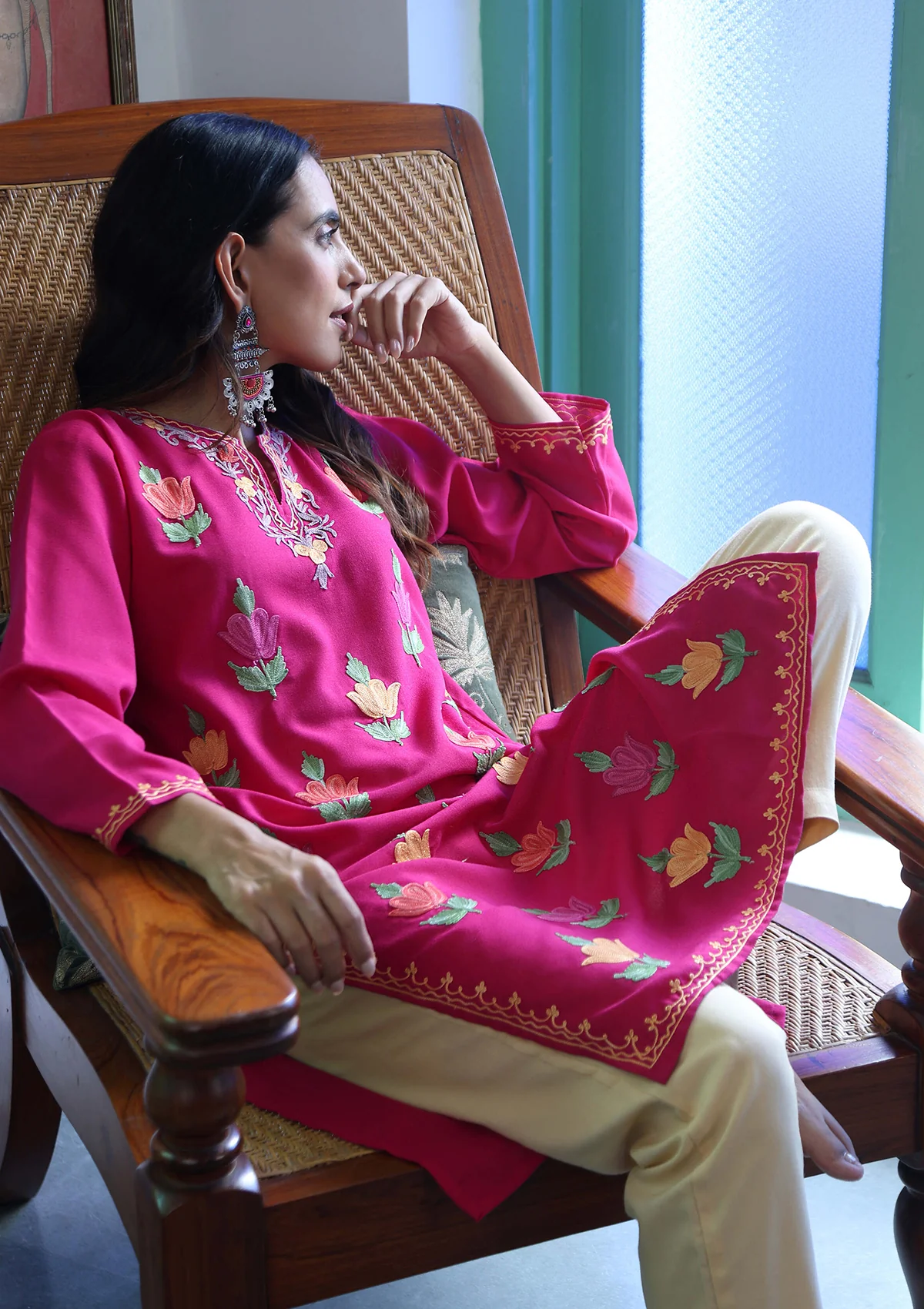 HOC Aari Embroidered Cotton Solid Women's Long Kurta - Pink - Image 7