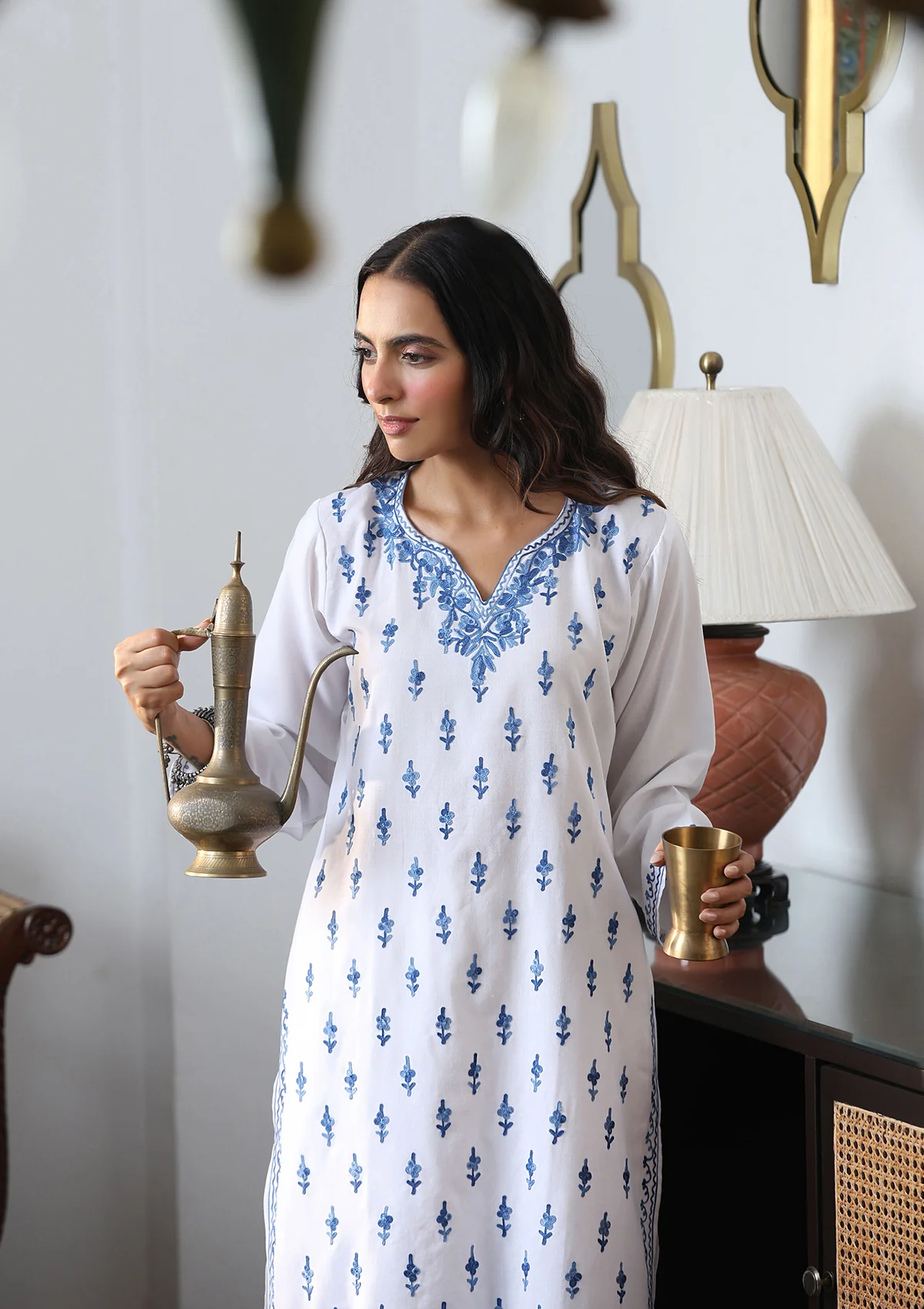 HOC Aari Embroidered Cotton Solid Women's Long Kurta - White - Image 5