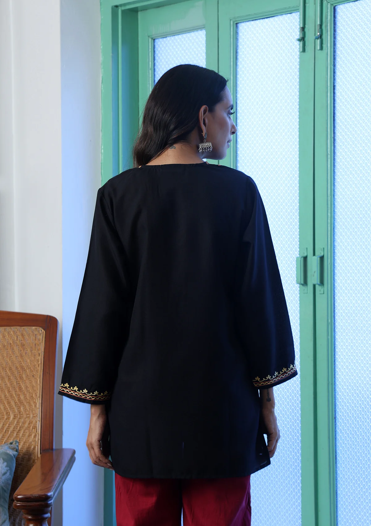 HOC Crafts Aari Embroidered Cotton Solid Women's Short Kurta - Black - Image 6