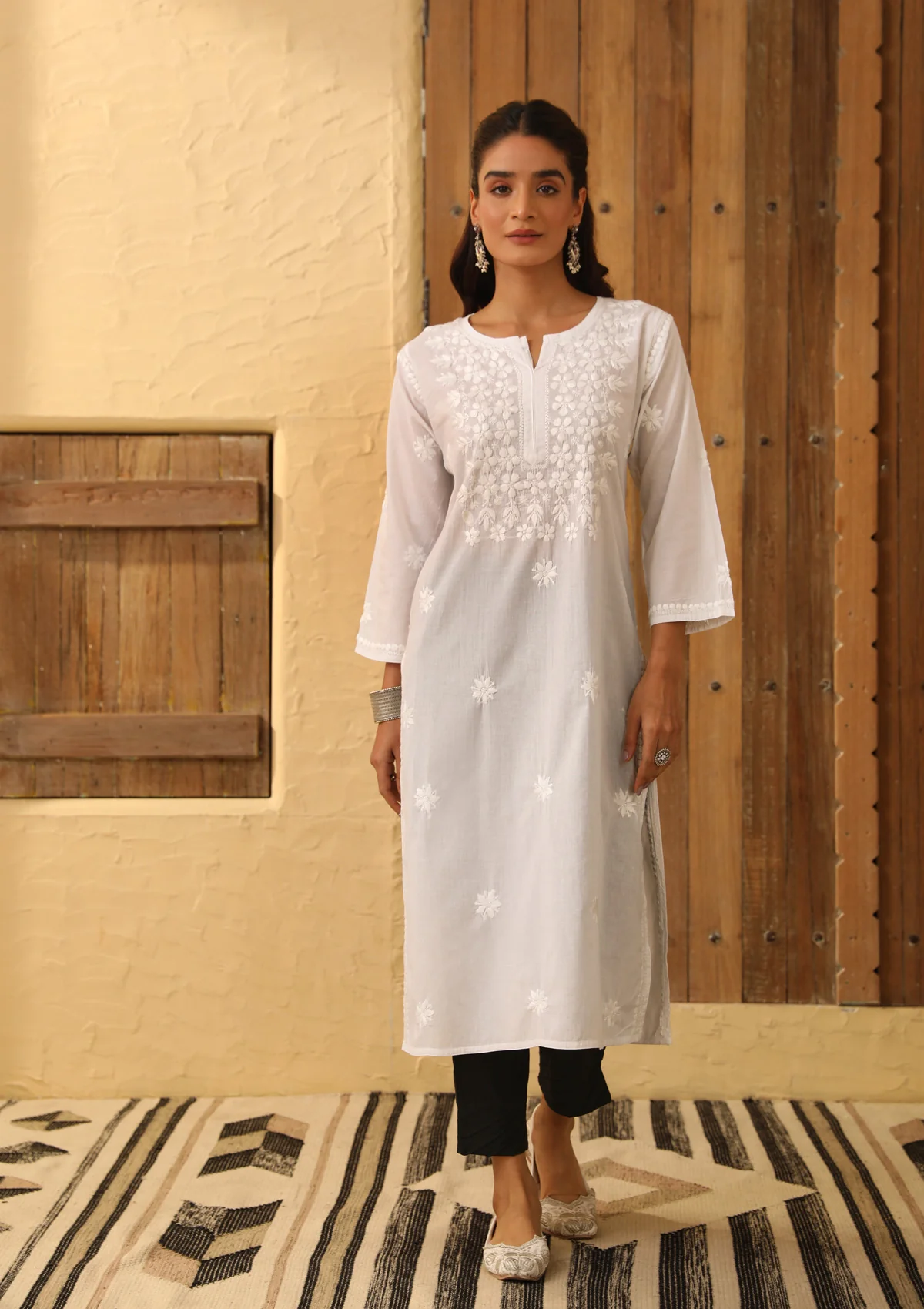 HOC Cotton Chikankari Solid Women's Long Kurta - White