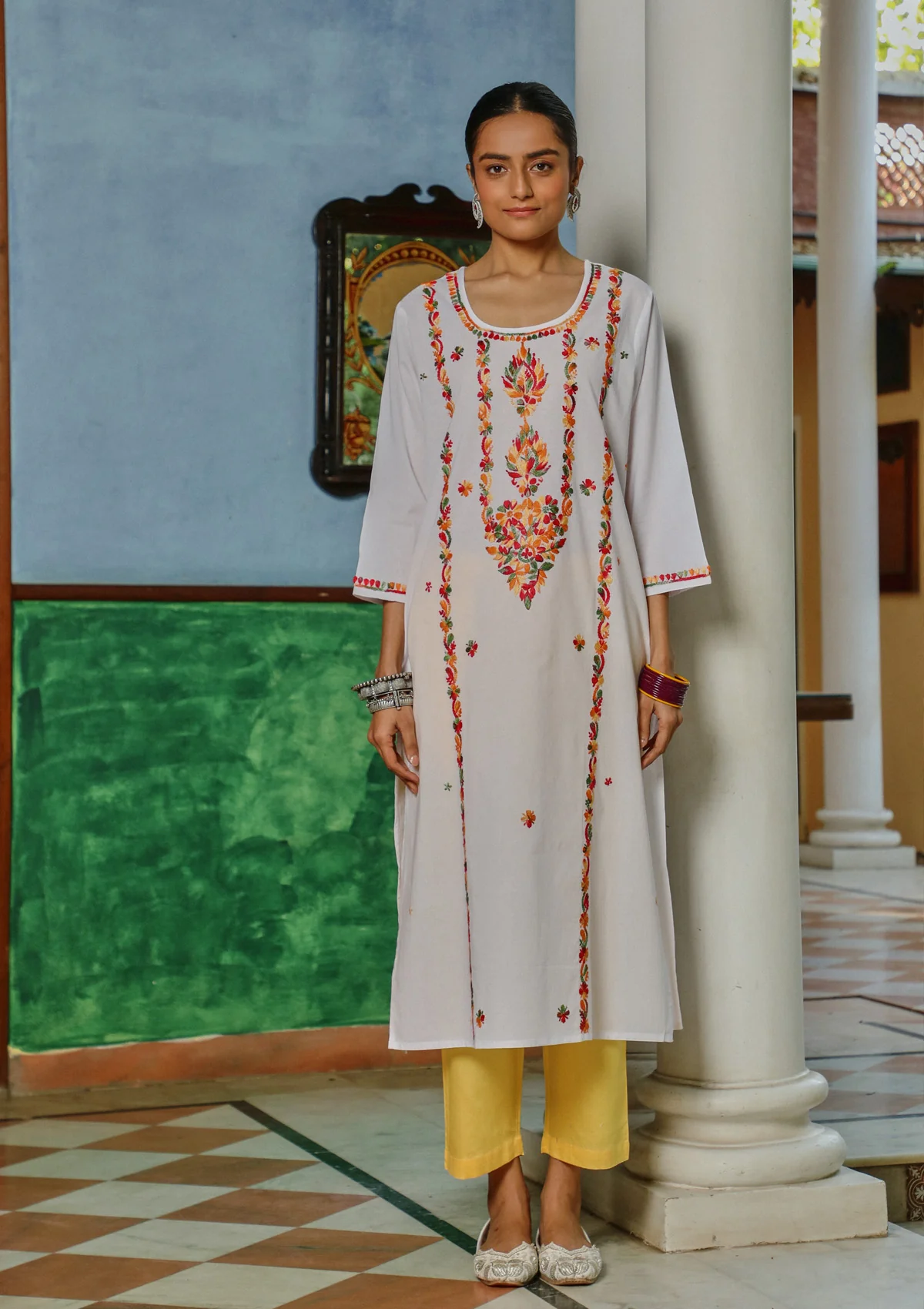 HOC Cotton Chikankari Solid Women's Long Kurta - White