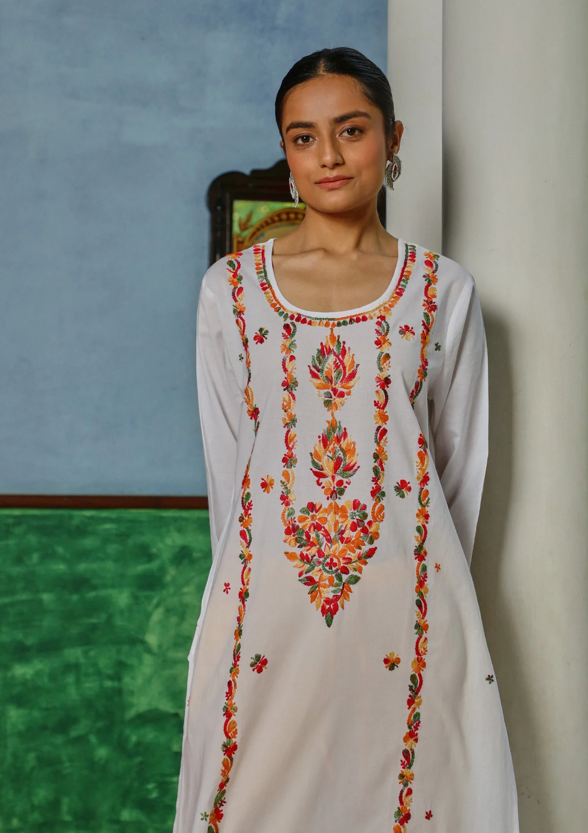 HOC Cotton Chikankari Solid Women's Long Kurta - White - Image 2