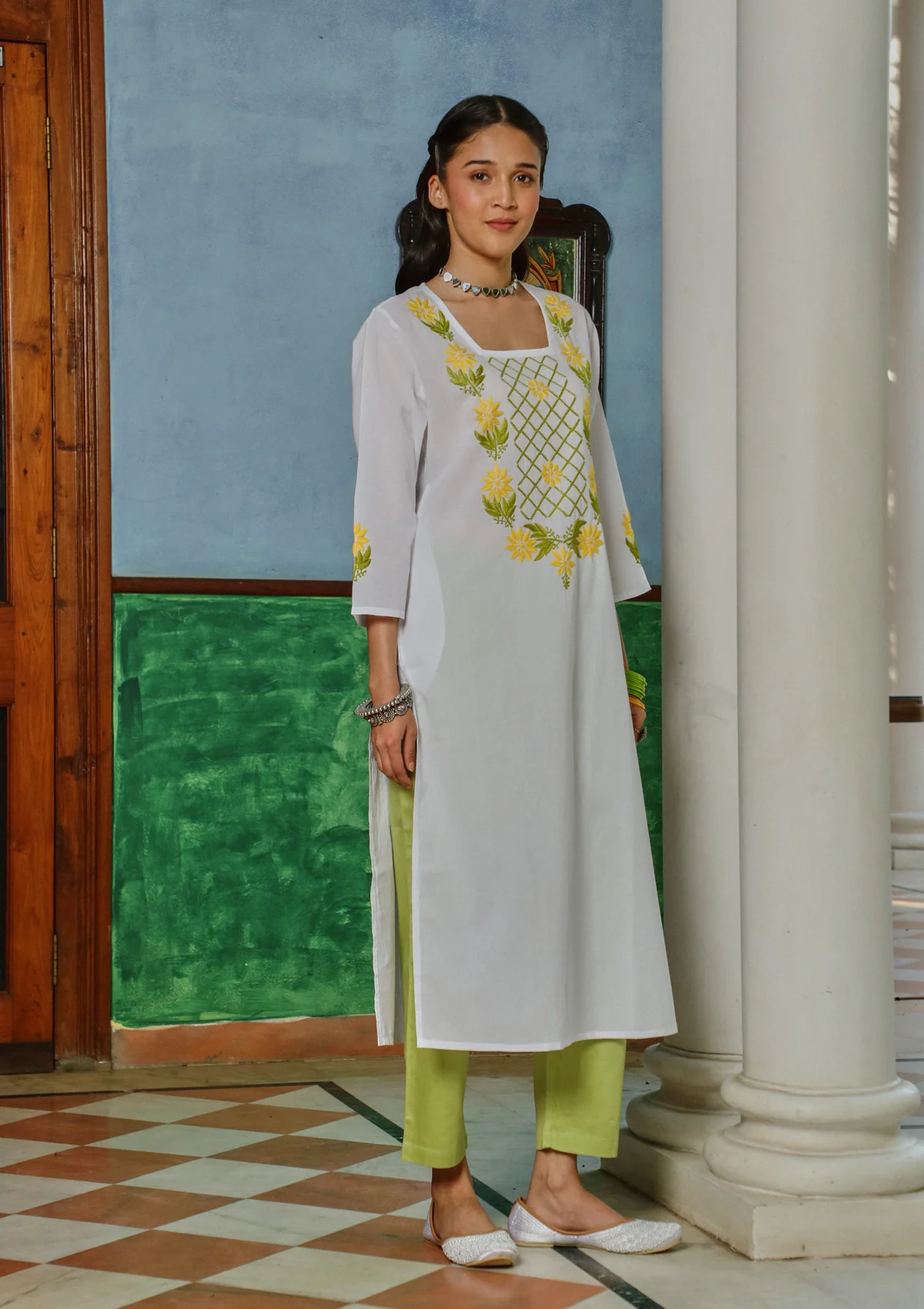 HOC Cotton Chikankari Solid Women's Long Kurta - White - Image 3