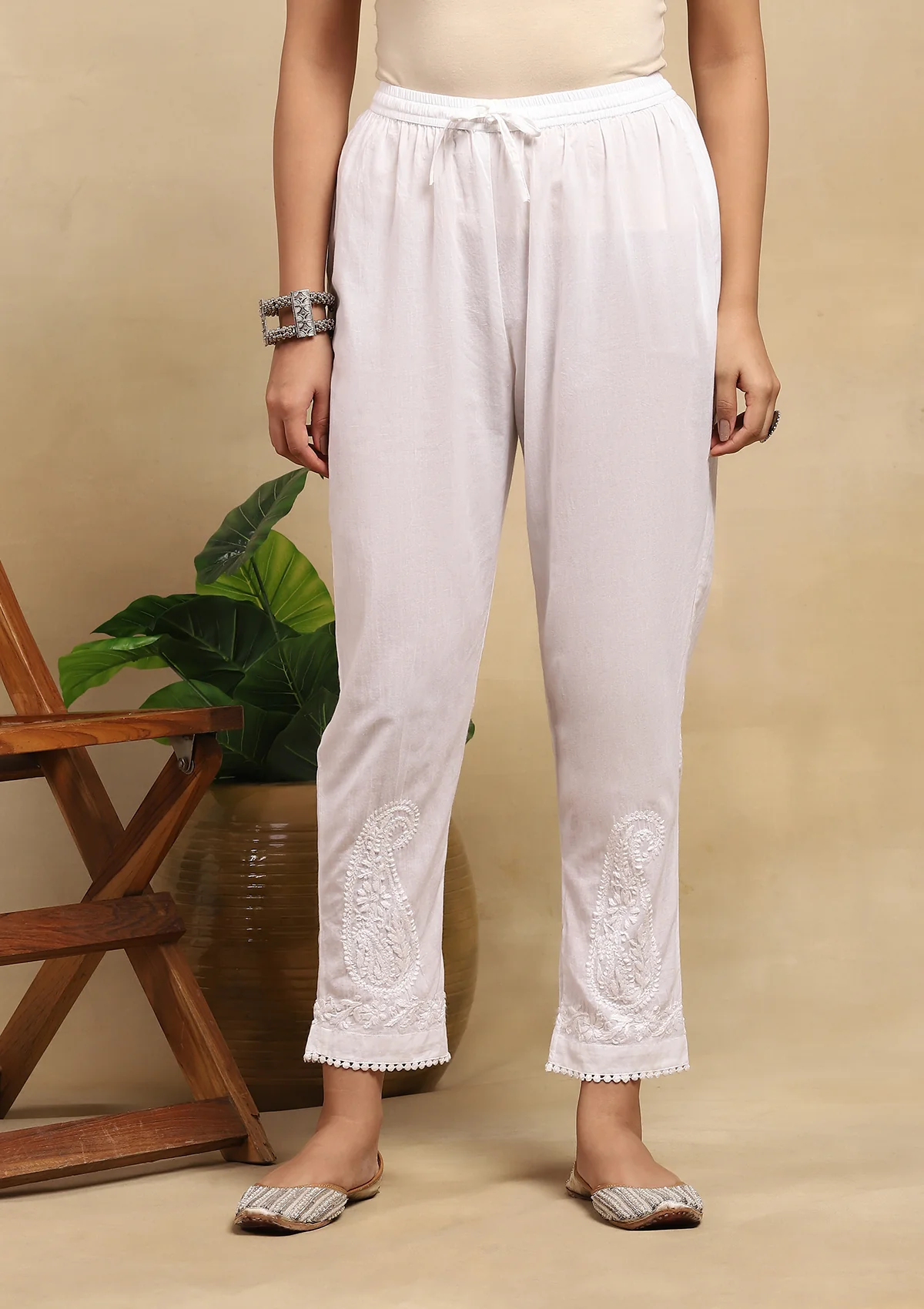 HOC Cotton Chikankari Solid Women's Pants With Lace - White