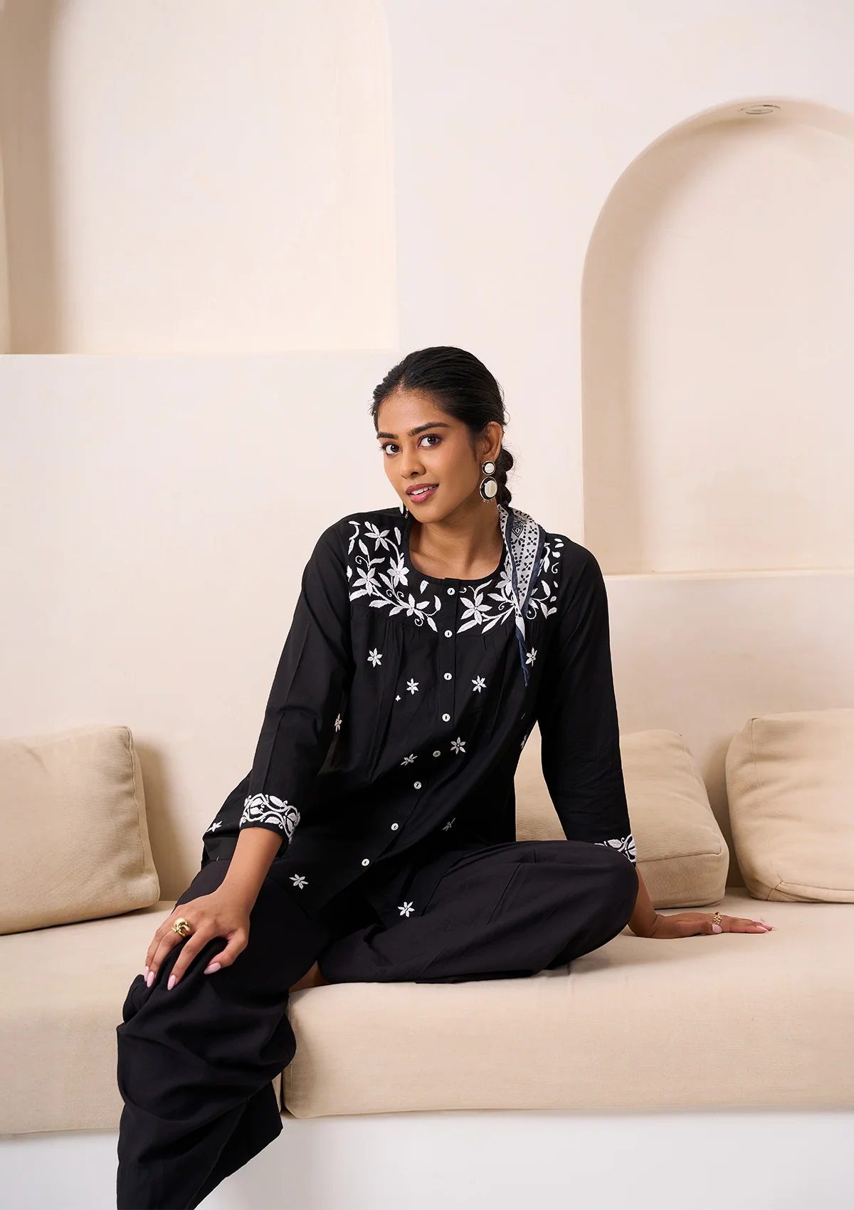 HOC Cotton Chikankari Solid Women's Shirt - Black - Image 3