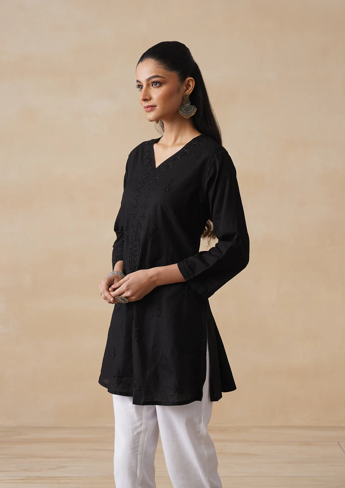 HOC Cotton Chikankari Solid Women's Short Kurta - Black - Image 7
