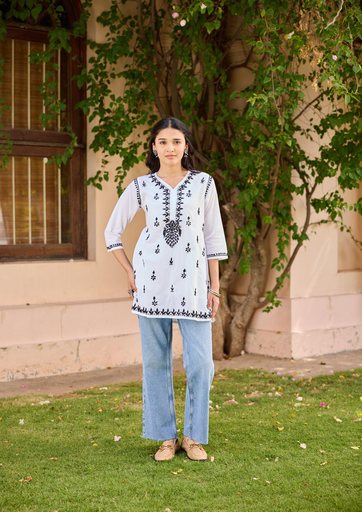 Cotton Chikankari Solid Women's Short Kurta - White - Image 3