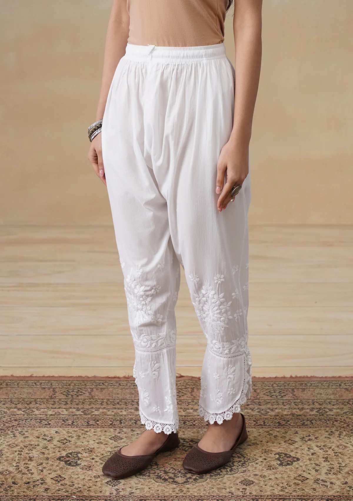 HOC Cotton Chikankari Solid Women's Tulip Pants - White - Image 3