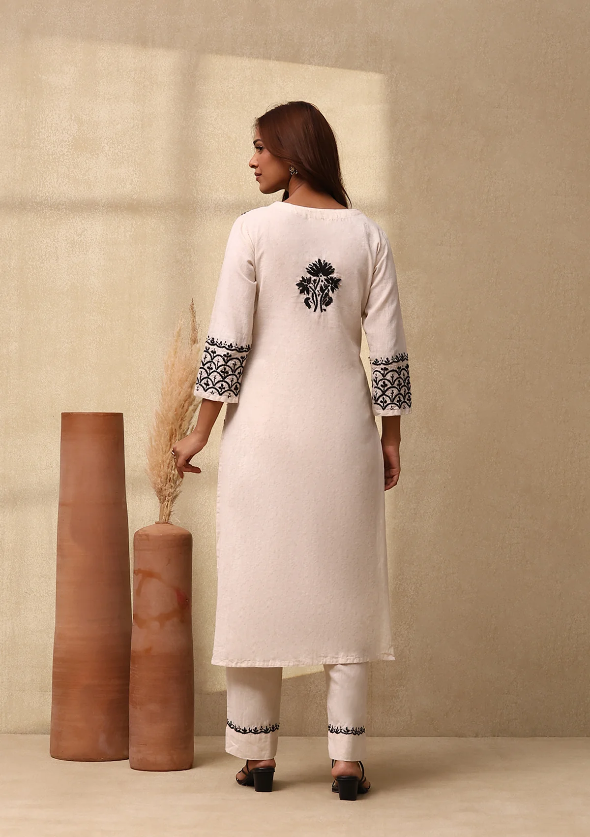 HOC Cotton Linen Blend Chikankari Solid Women's 2PC Long Kurta Set - Off White - Image 5