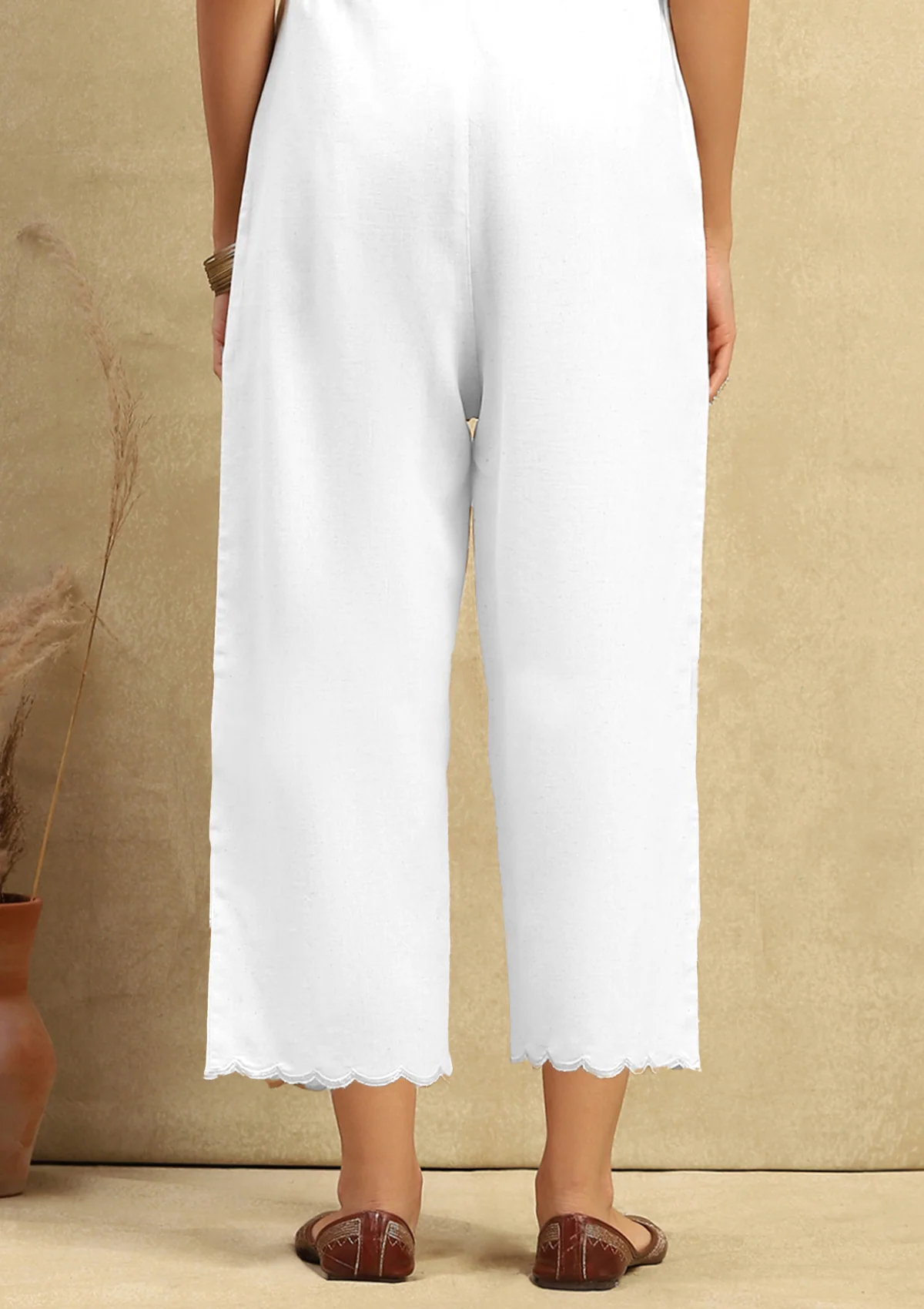 HOC Cotton Women's Solid Scalloped Culottes - White - Image 4