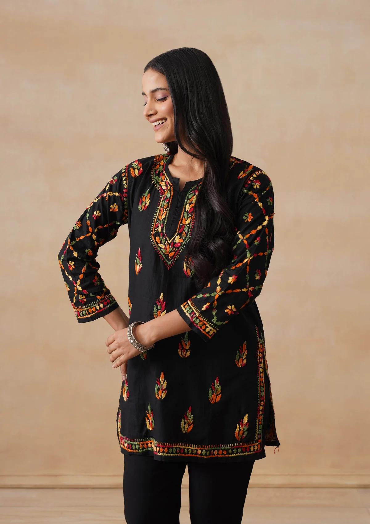 HOC Cotton Chikankari Solid Women's Short Kurta - Black - Image 4