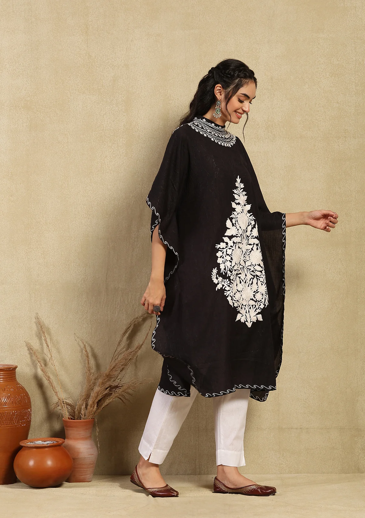 HOC Crafts Aari Embroidered Cotton Crushed Solid Women's Kaftan - Black - Image 4