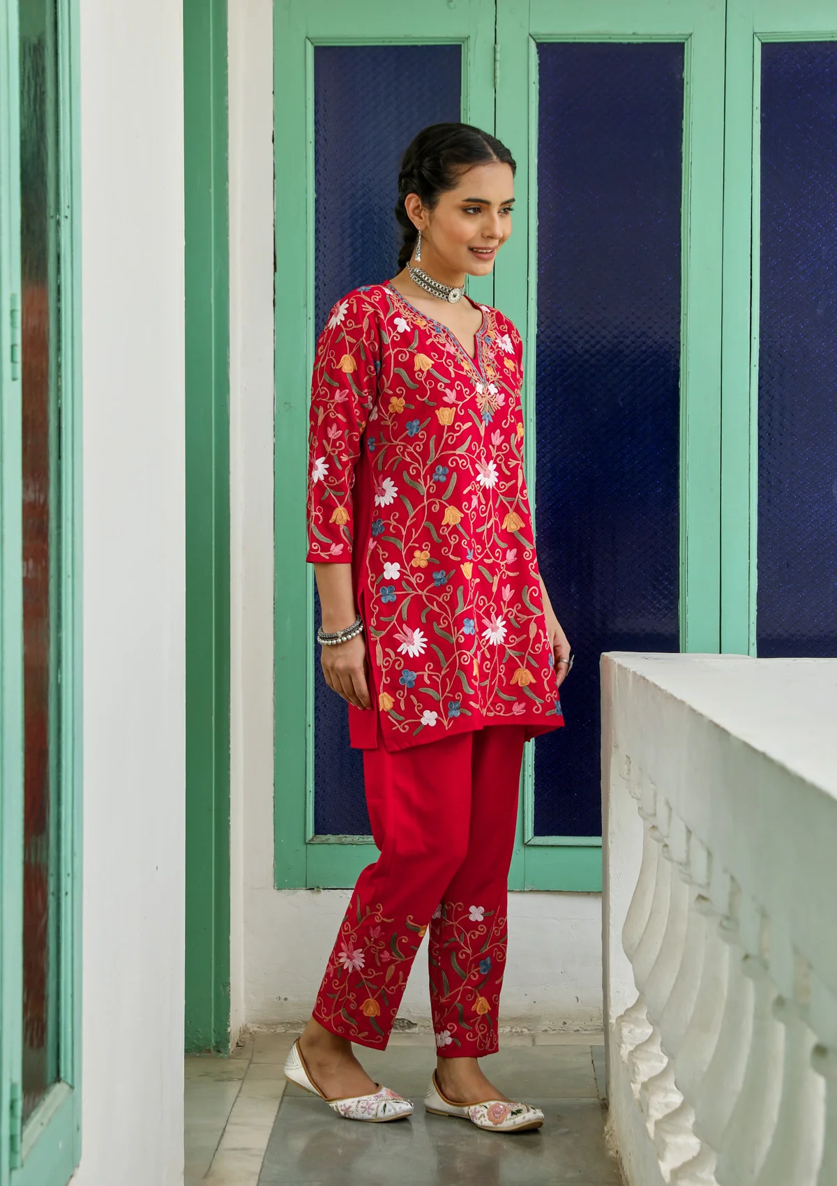 HOC Aari Embroidered Cotton Solid Women's 2 PC Co-ord Set - Red - Image 3