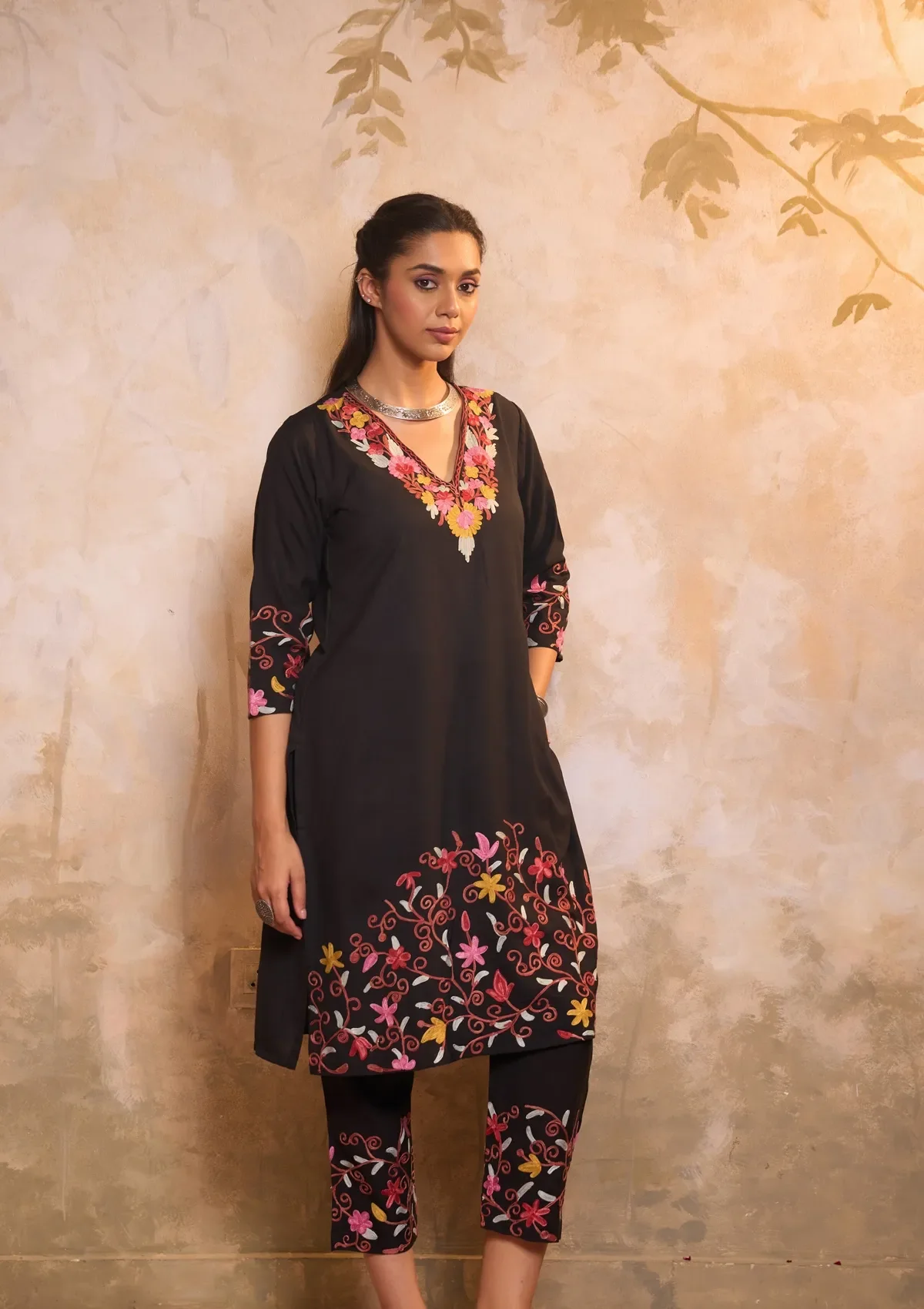 HOC Cotton Aari Embroidered Solid Women's 2 PC Long Kurta Set - Black - Image 4