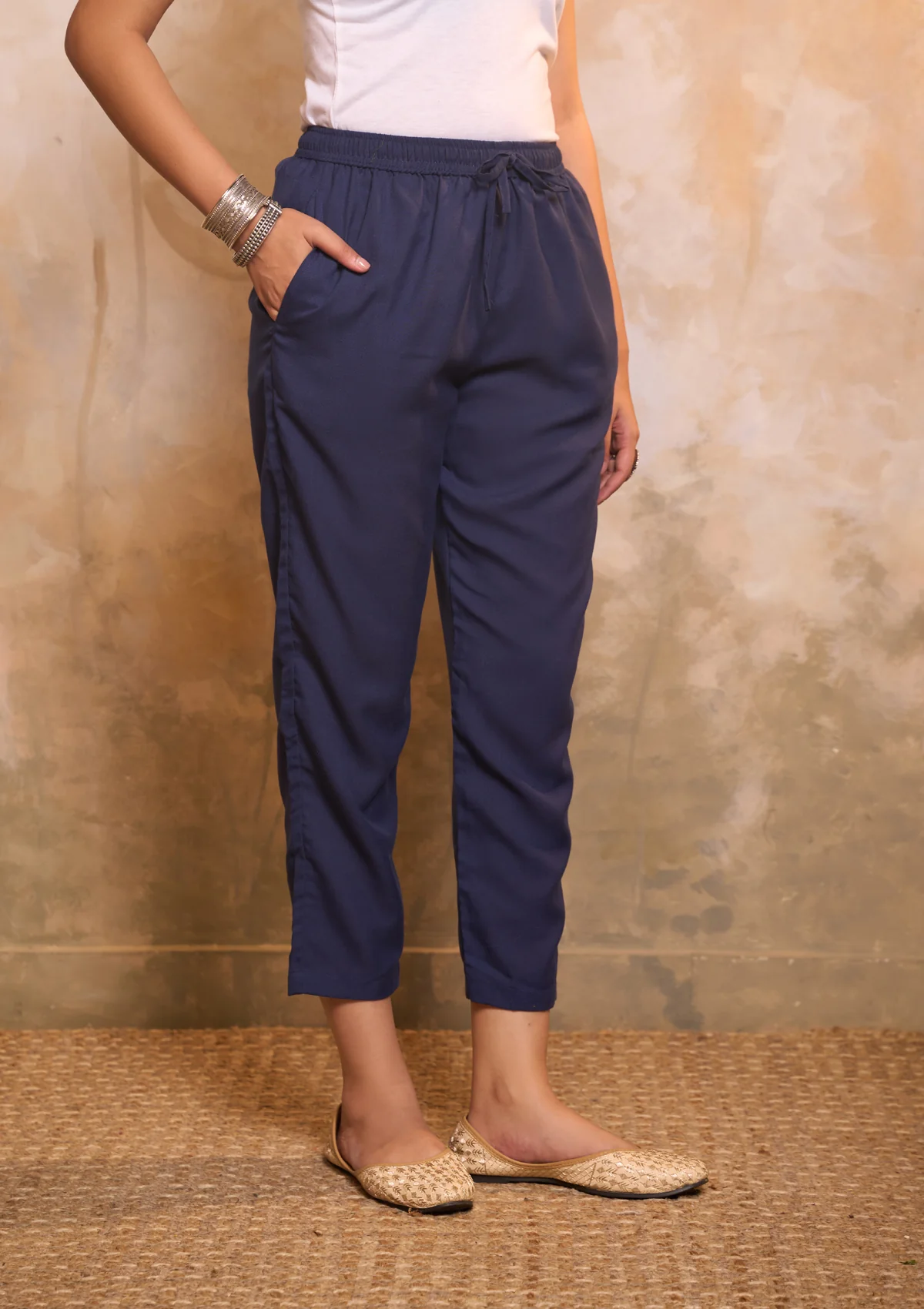 HOC Cotton Embroidered Aari With Zari Work Solid Women's 2 PC Long Kurta Set - Navy Blue - Image 5