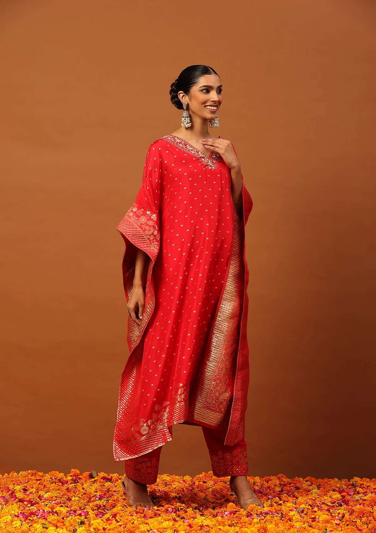 HOC Jacquard Silk Hand Embellished With Zari Women's Kaftan Set With Inner - Red - Image 3