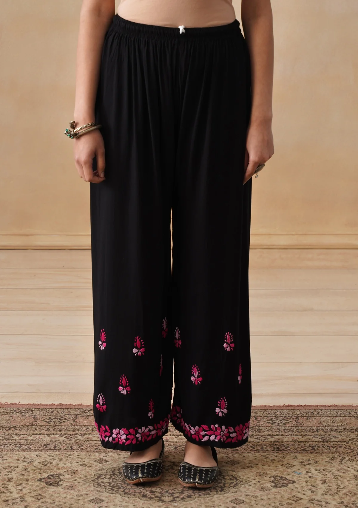 HOC Rayon Chikankari Solid Women's 2 PC Long Kurta Set - Black - Image 4