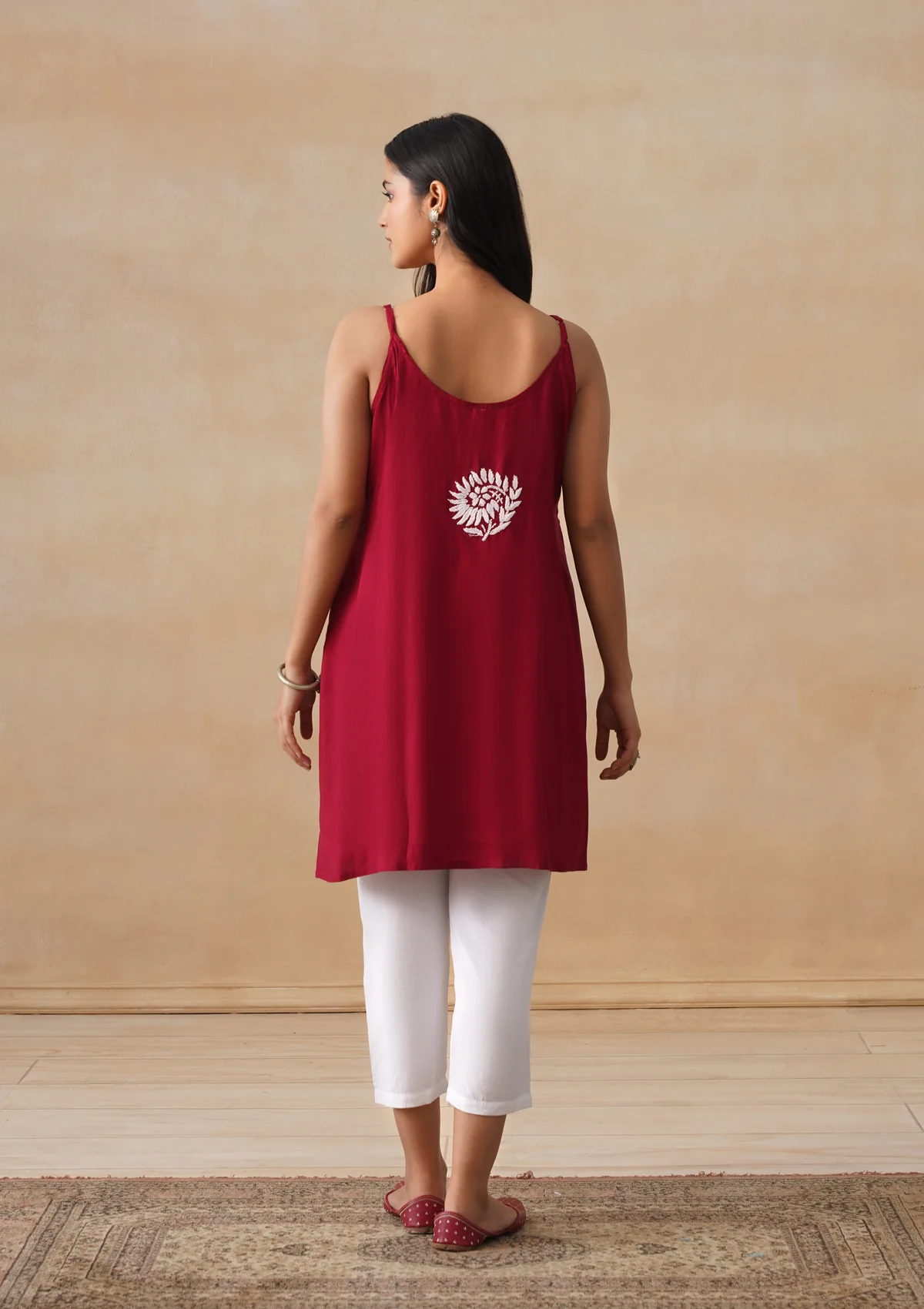 HOC Rayon Chikankari Solid Women's Short Kurta - Maroon - Image 8