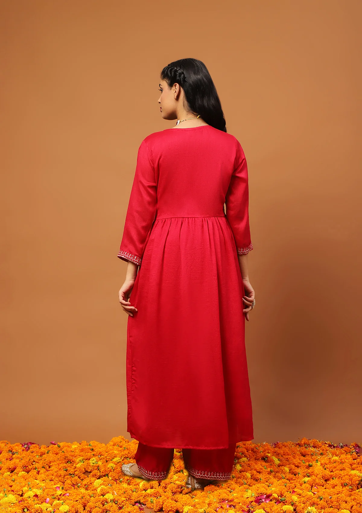 HOC Silk Blend Zari Embroidered Solid Women's 3 PC A-Line Kurta Set-Red - Image 5