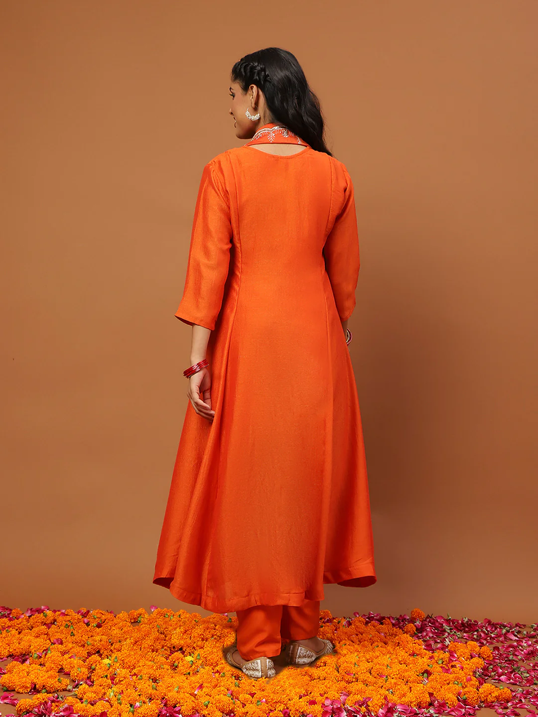 HOC Silk Blend Zari Embroidered With Sequins Solid Women's 3PC Anarkali Kurta Set-Orange - Image 4