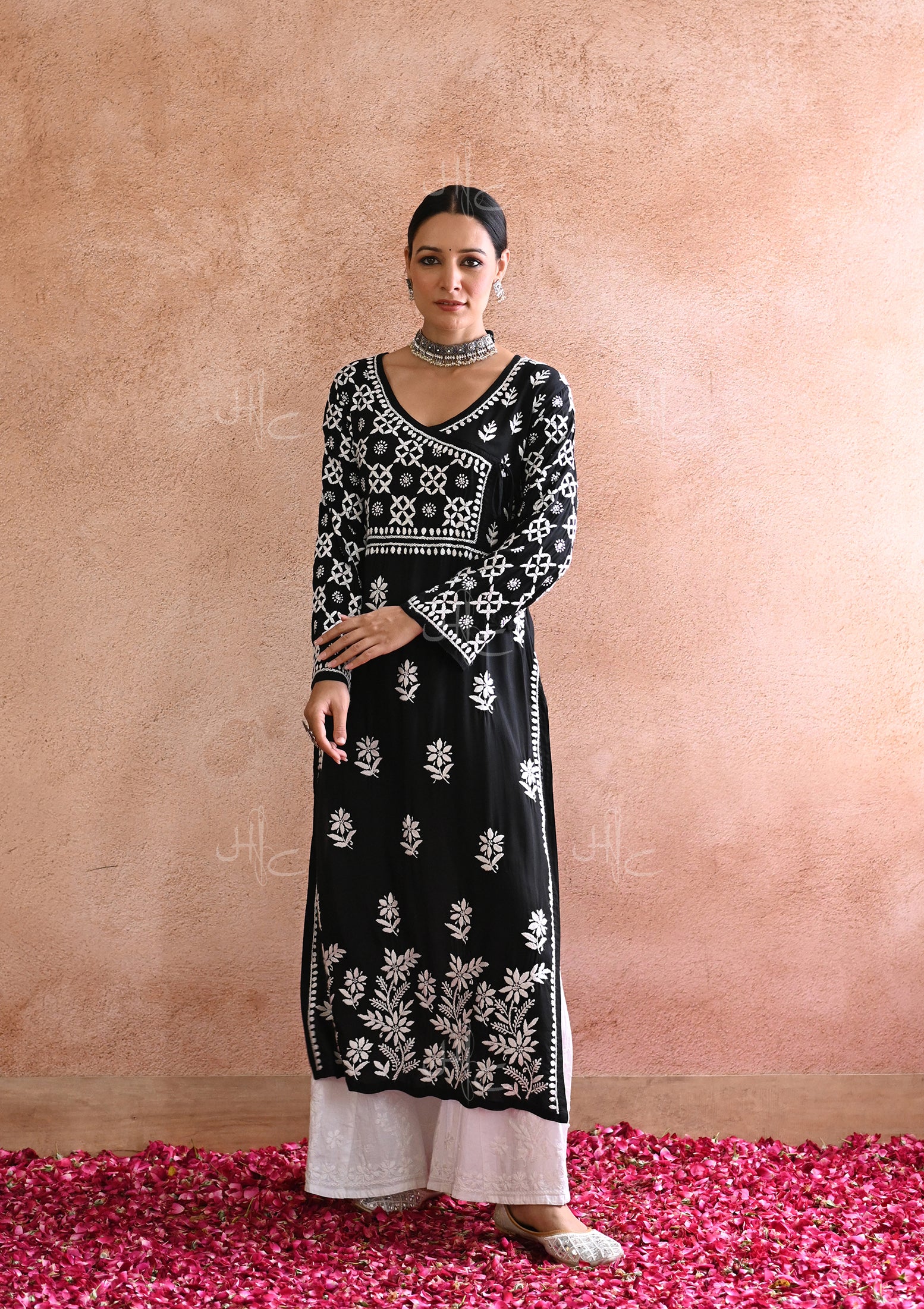 HOC Kashish Chikankari Modal Straight Kurta - Image 6