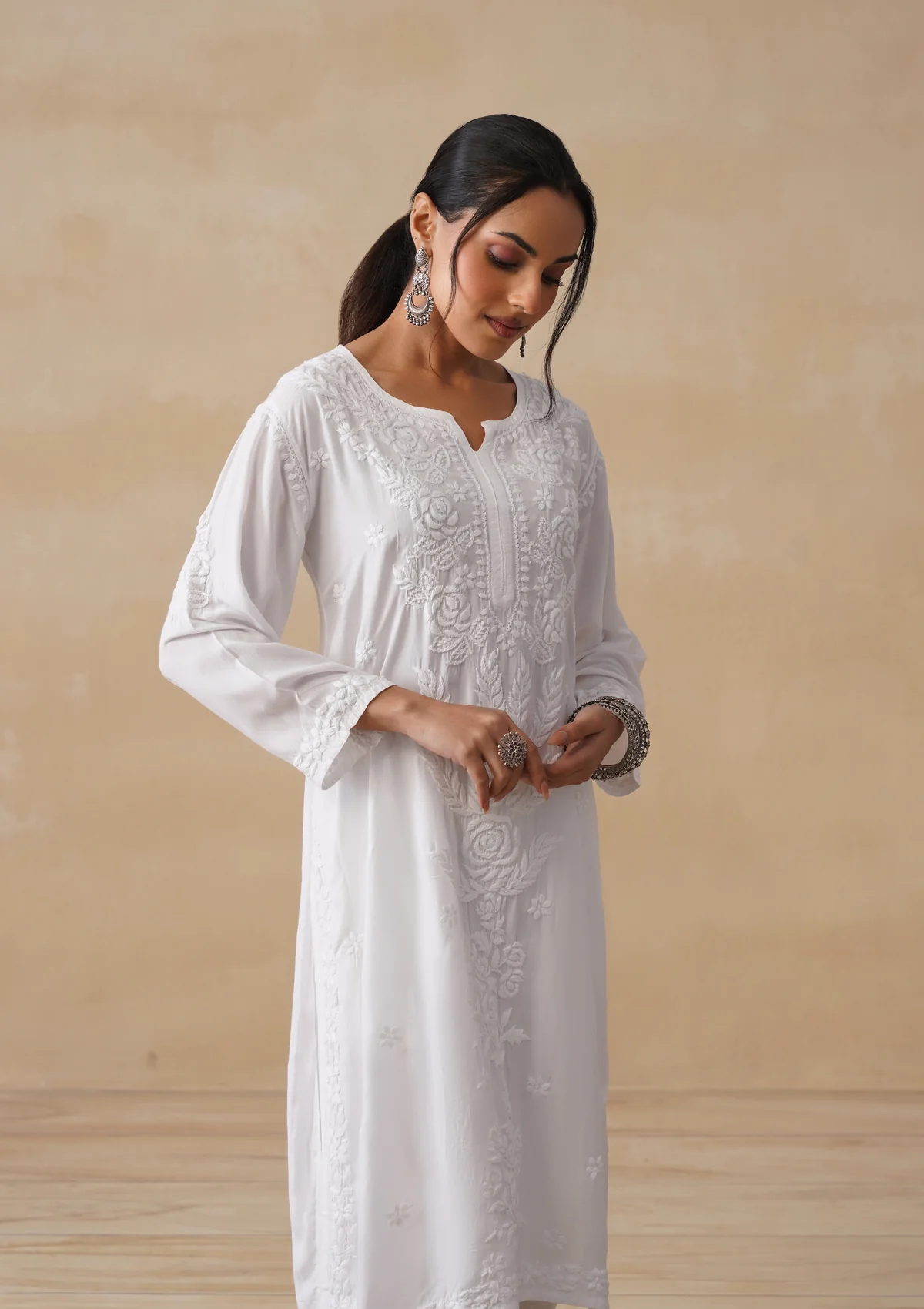 HOC Mulmul Chikankari Solid Women's Long Kurta - White - Image 5