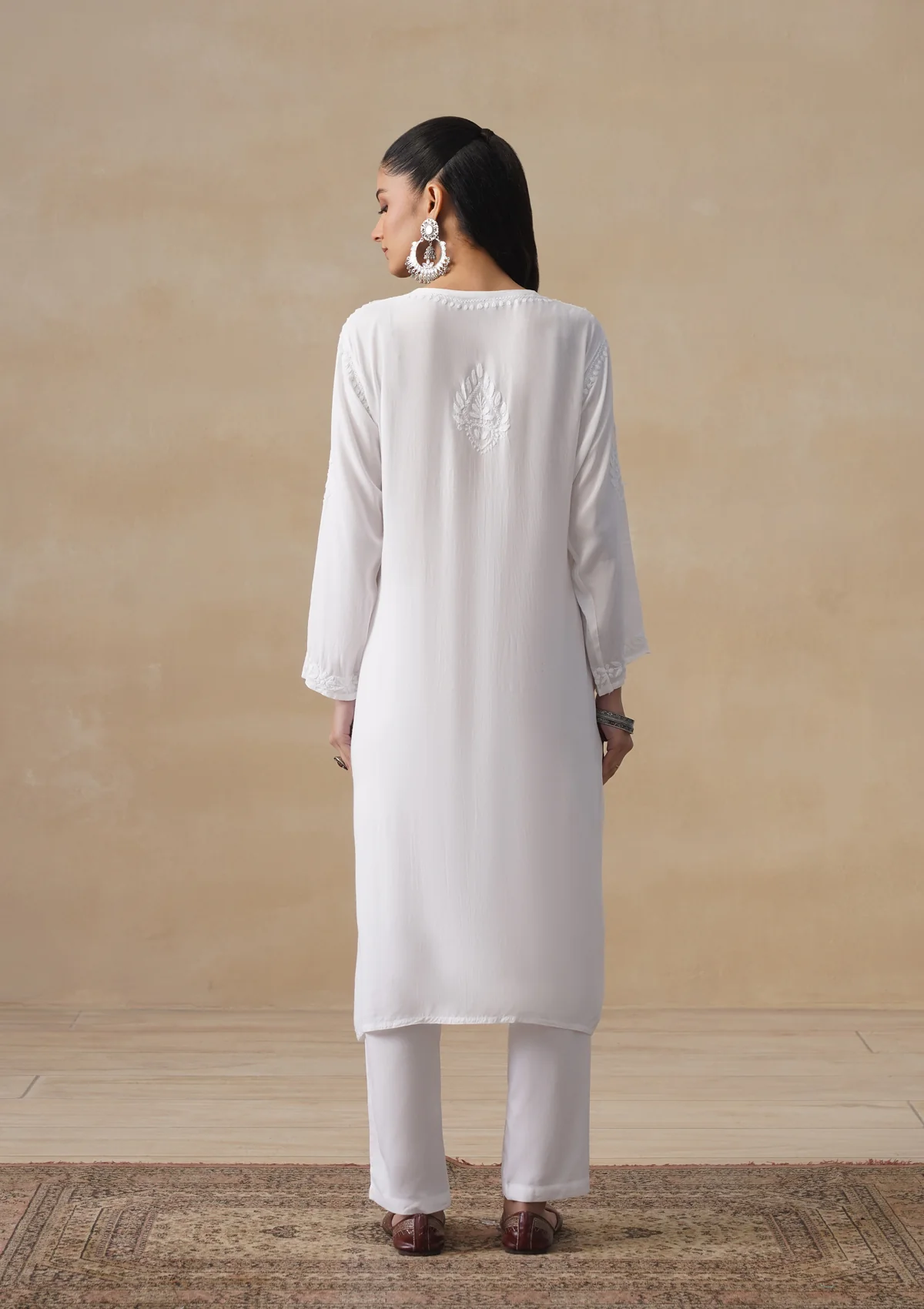 HOC Mulmul Chikankari Solid Women's Long Kurta - White - Image 7