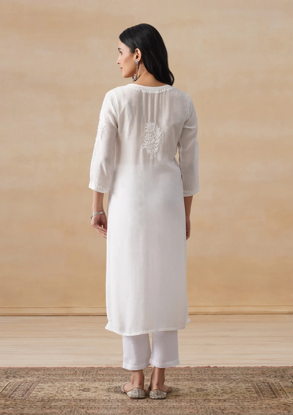 Muslin Chikankari Solid Women's Long Kurta - White - Image 10