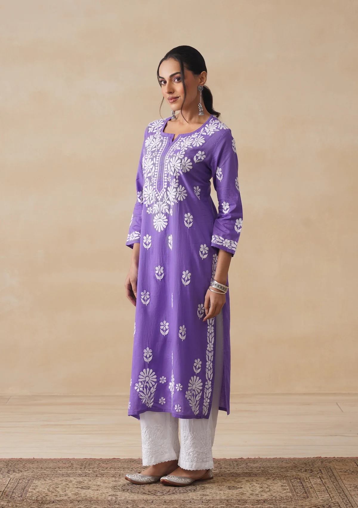 HOC Nida Chikankari Cotton Straight Kurta - Image 3