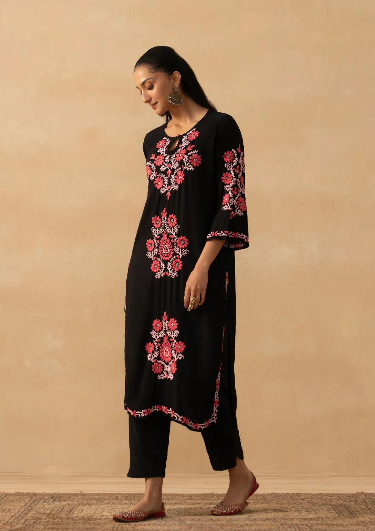 HOC Rayon Chikankari Solid Women's Long Kurta - Black - Image 3