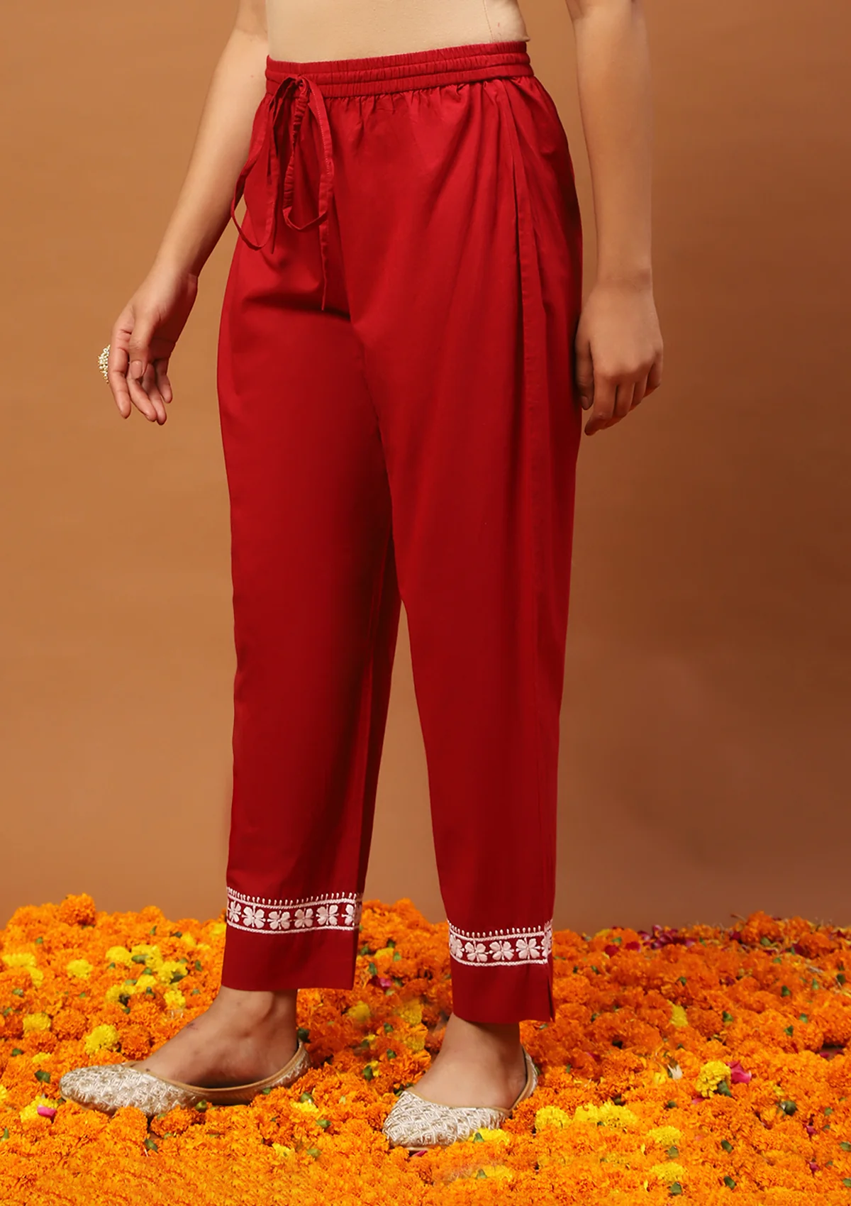 HOC Cotton Chikankari Solid Women's 2 PC Long Kurta Set-Red - Image 4