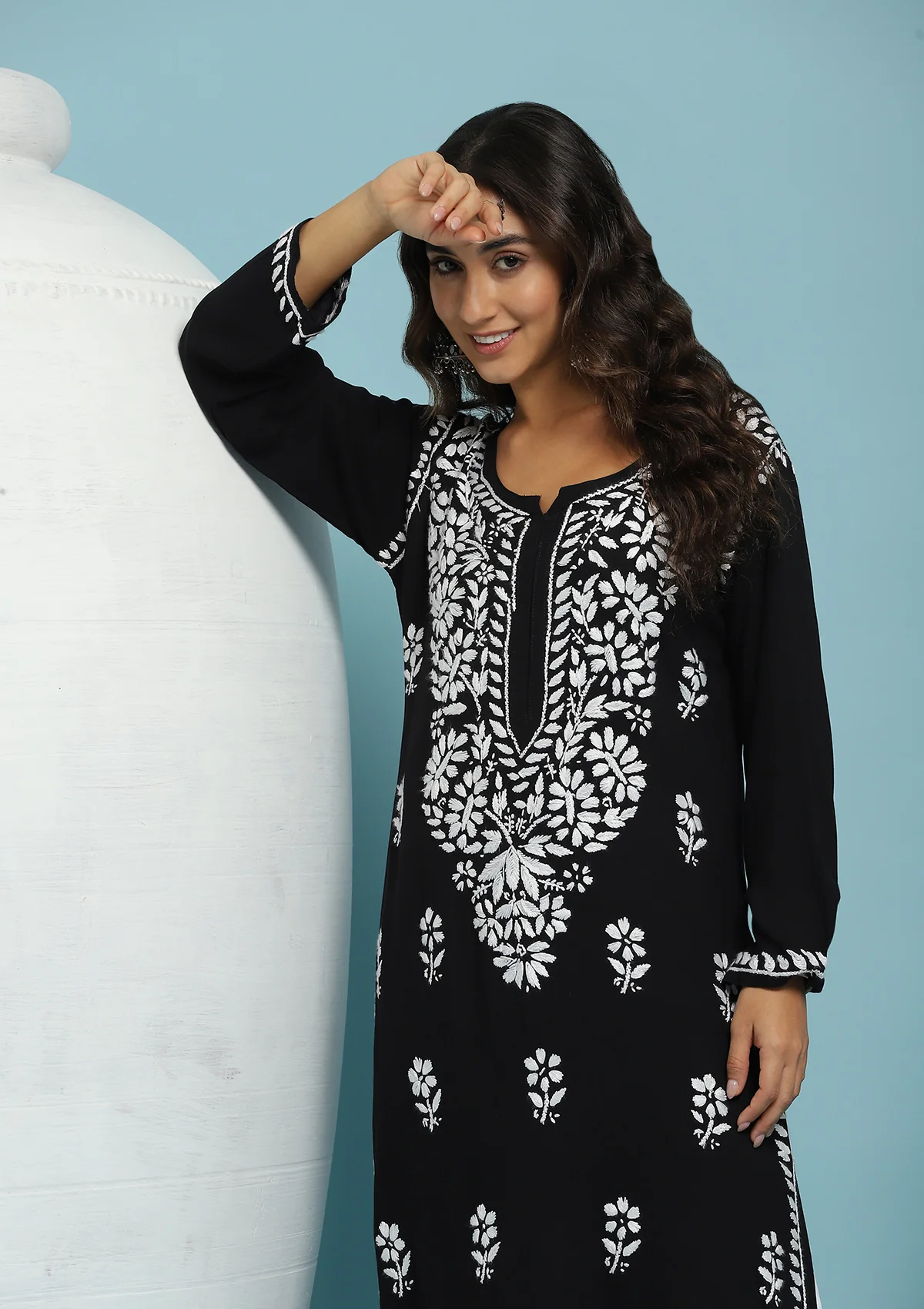HOC Rayon Chikankari Solid Women's Long Kurta - Black - Image 3