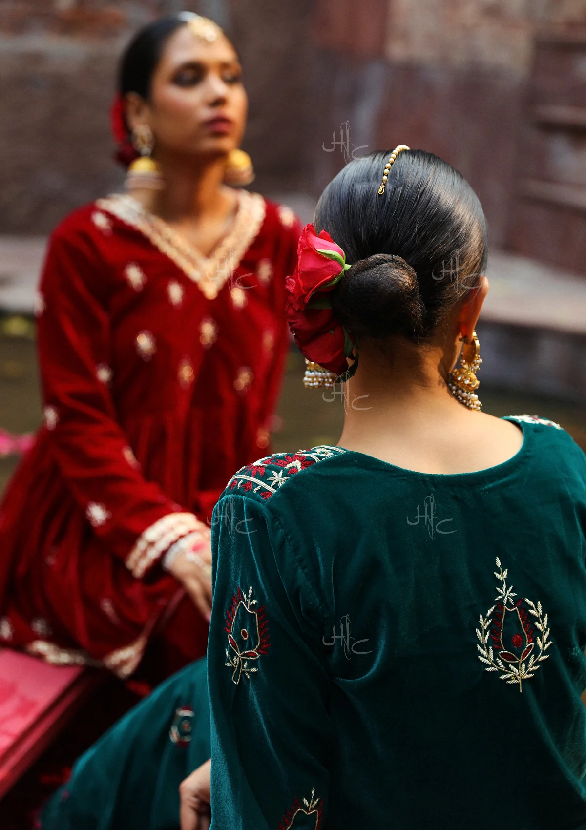 HOC Rumi Embroidered Velvet A-line Kurta Set - Image 9