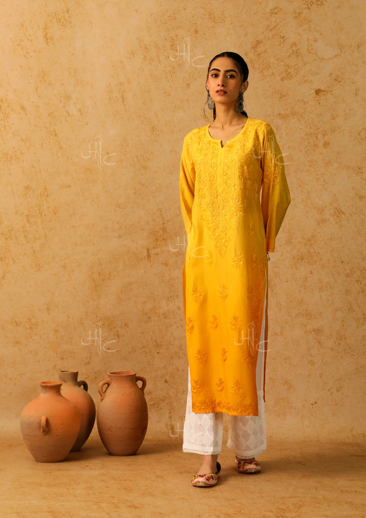 Shab Chikankari Chanderi Straight Kurta - Image 4