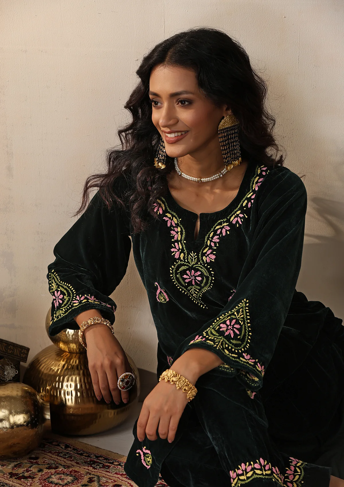 HOC Velvet Chikankari Solid Women's 2 PC Long Kurta Set - Green - Image 4