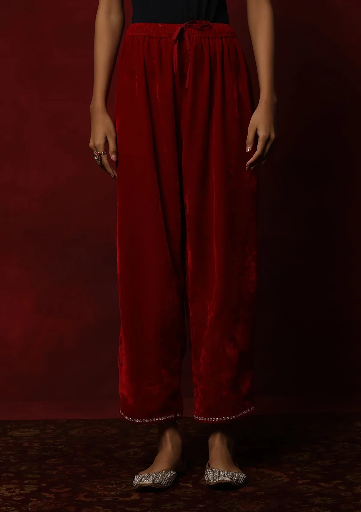 HOC Velvet Tilla Embroidered Solid Women's 2 Pc Phiran Set -Red - Image 6