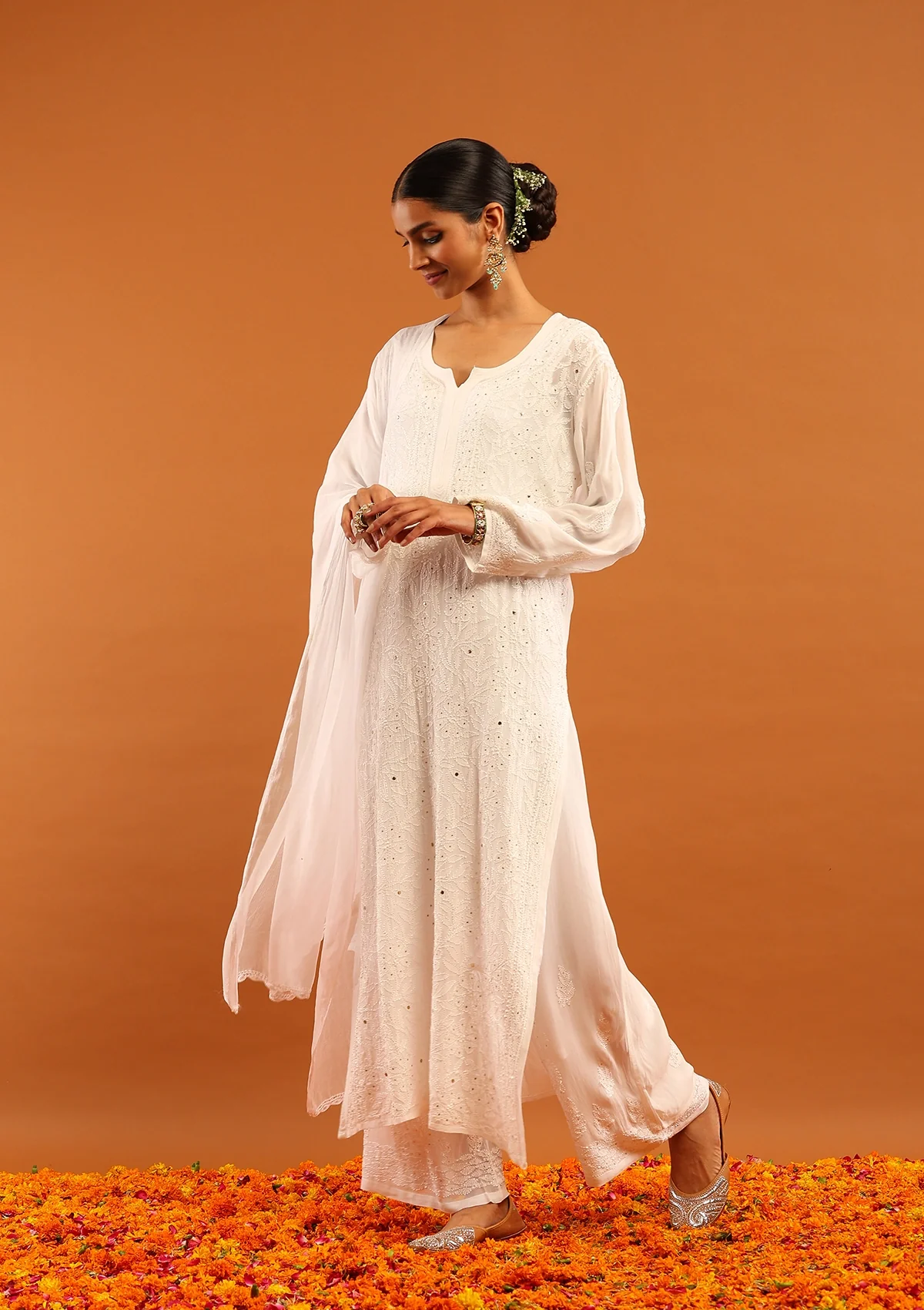 HOC Viscose Georgette Chikankari Mukaish & Kamdani Solid Women's 4 PC Long Kurta Set-White - Image 4