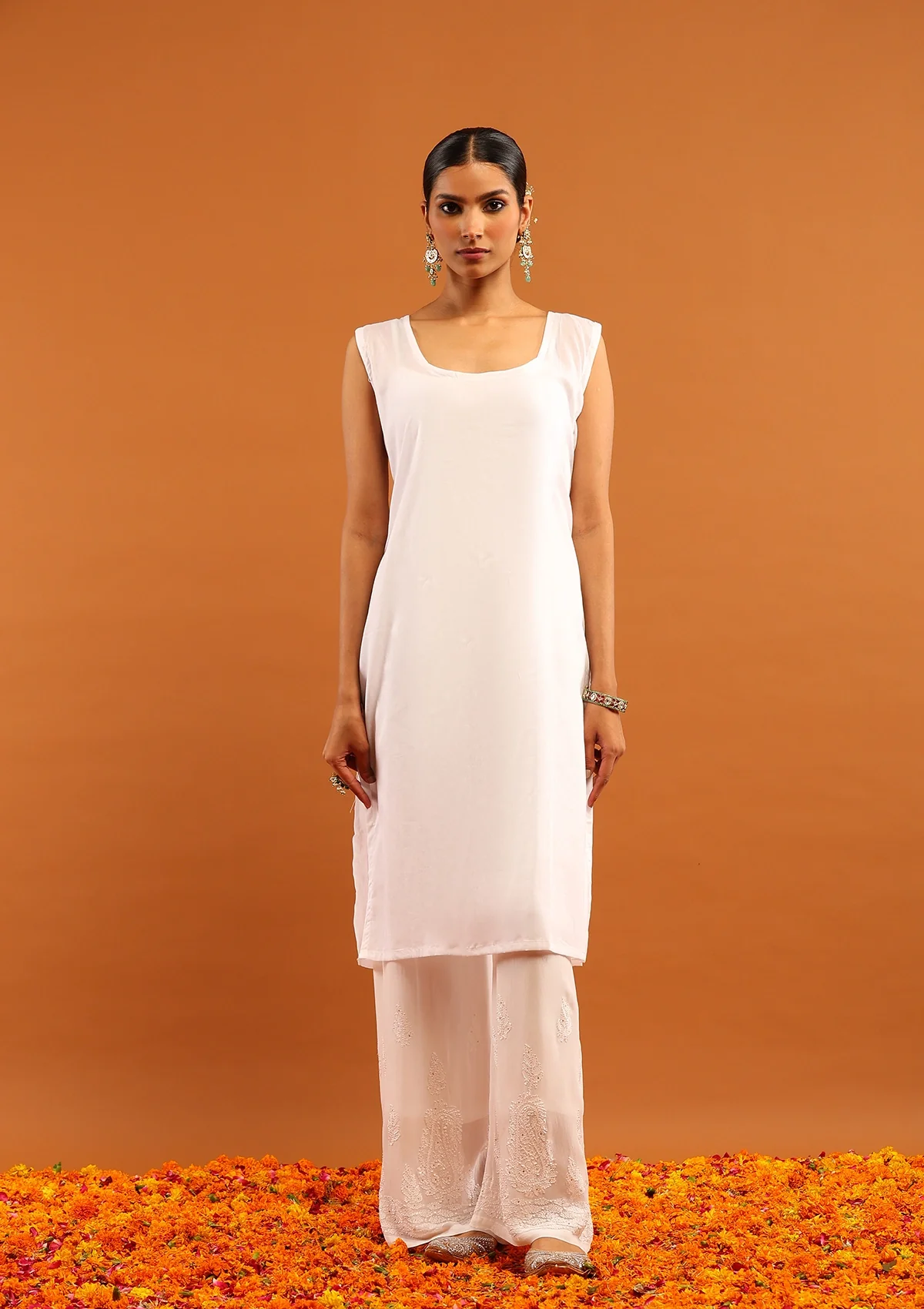 HOC Viscose Georgette Chikankari Mukaish & Kamdani Solid Women's 4 PC Long Kurta Set-White - Image 7