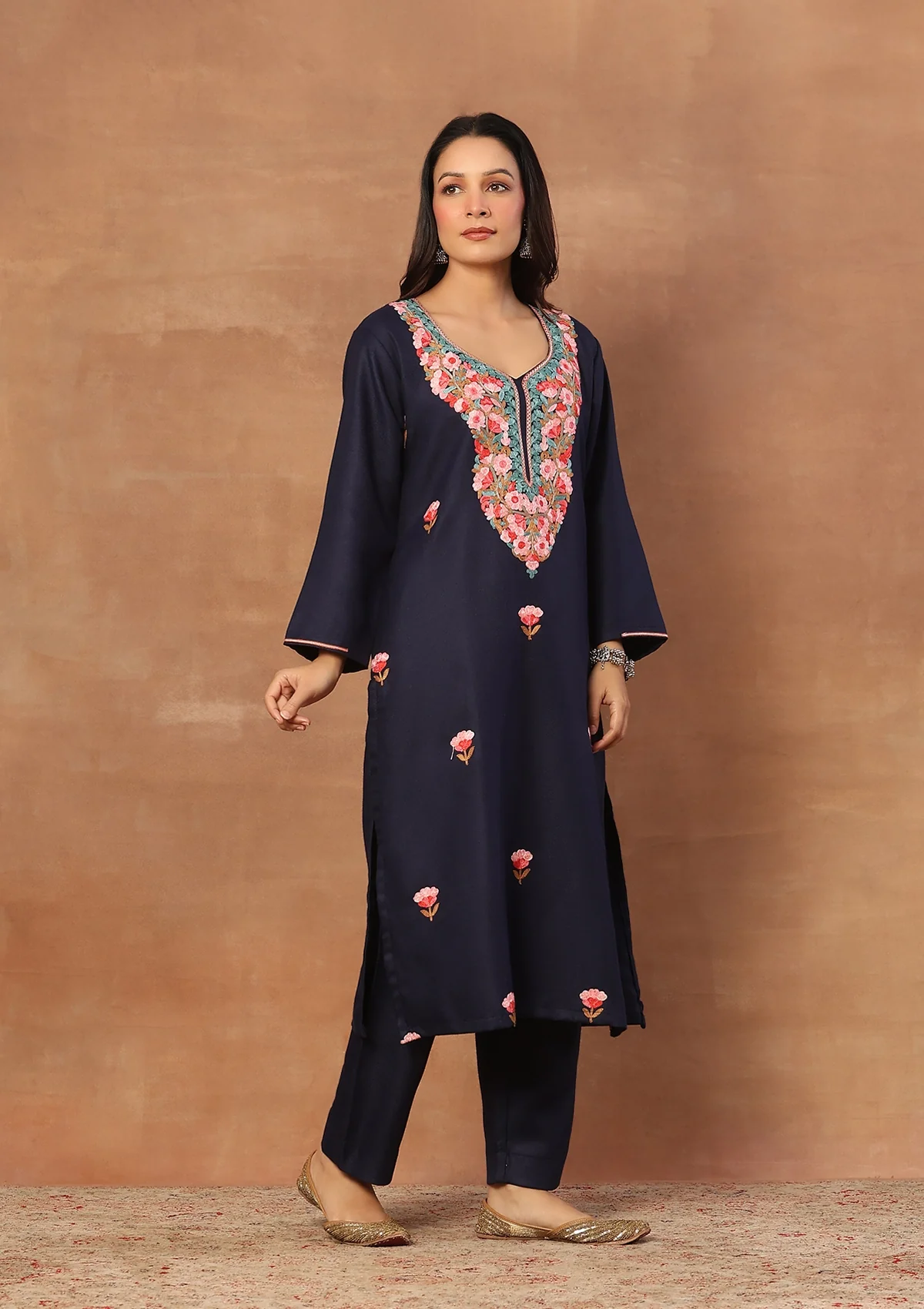 HOC Wool Aari Embroidered Solid Women's 2 PC Long Kurta Set-Navy - Image 4