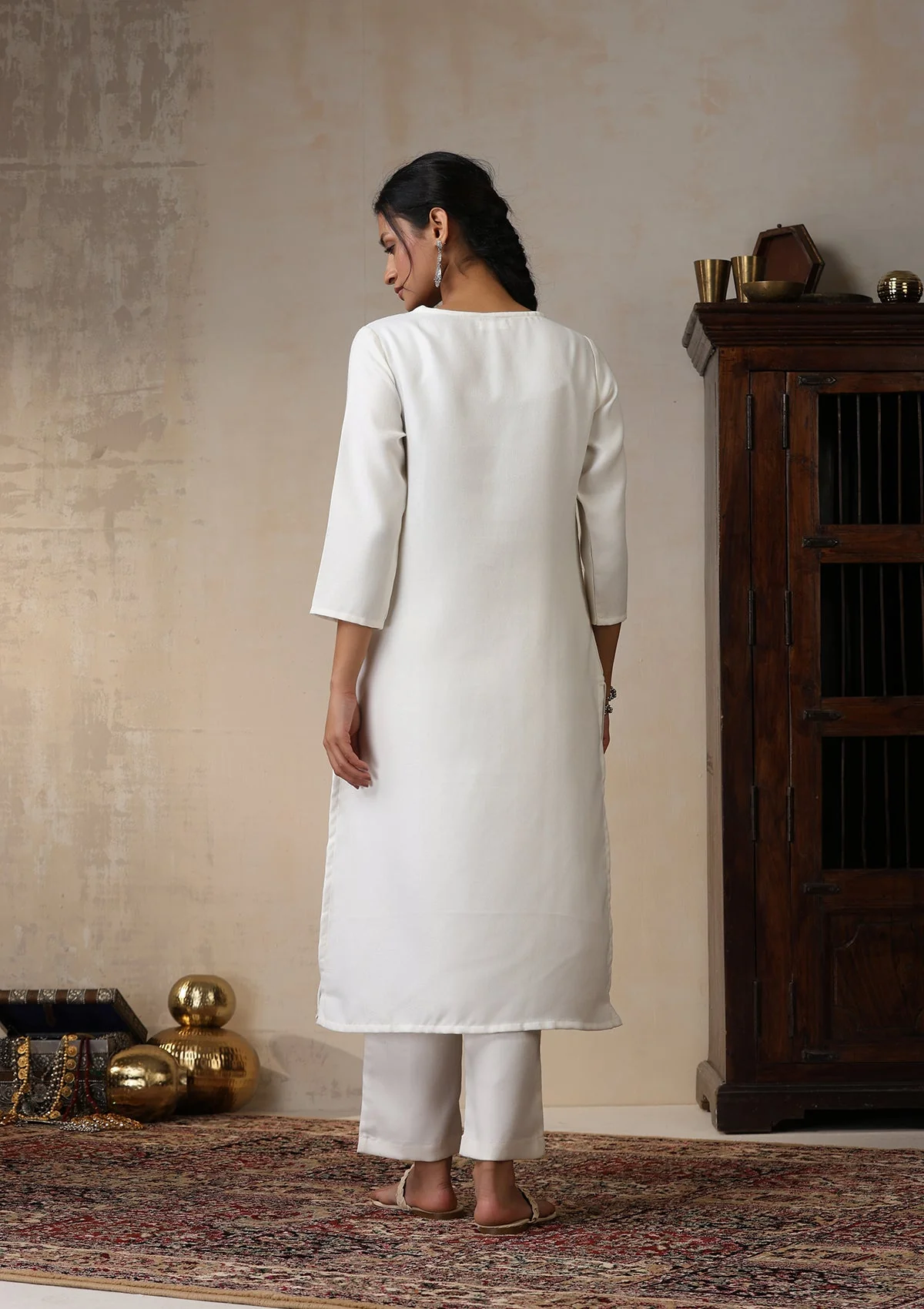 HOC Wool Aari Embroidered Solid Women's 2 Pc Long Kurta Set - White - Image 8