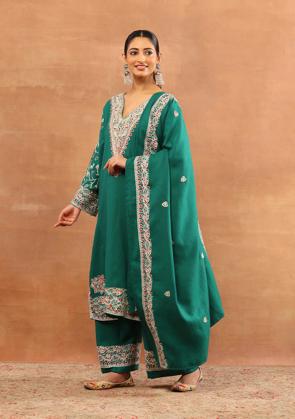 HOC Wool Aari Embroidered Solid Women's 3 PC Long Phiran Set - Green - Image 3