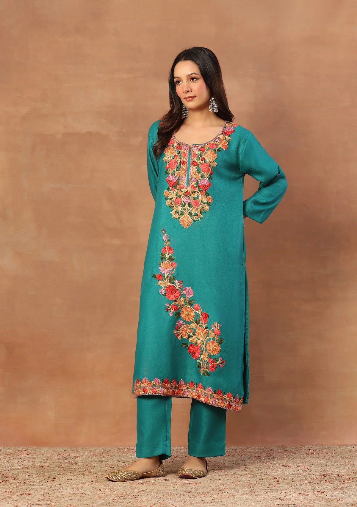 HOC Wool Aari Embroidered Solid Women's Long Kurta Set-Teal - Image 3
