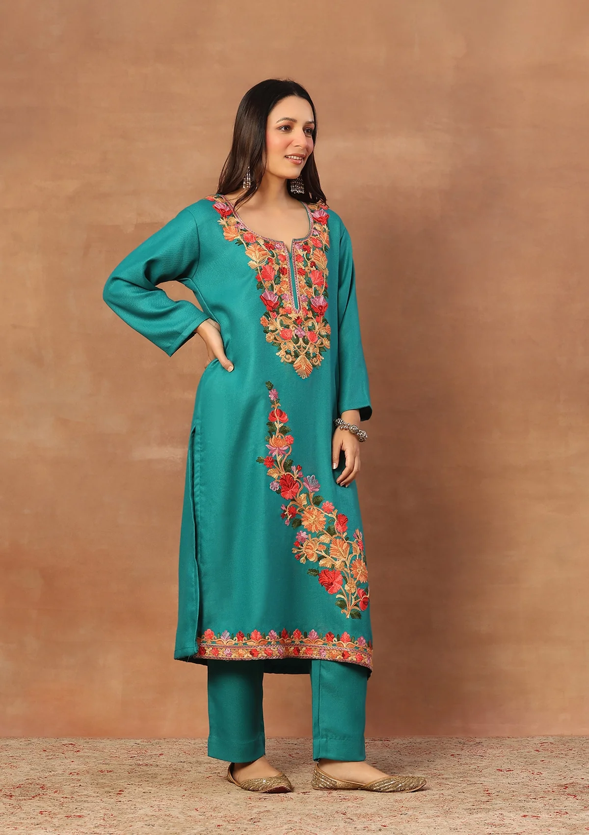 HOC Wool Aari Embroidered Solid Women's Long Kurta Set-Teal - Image 4