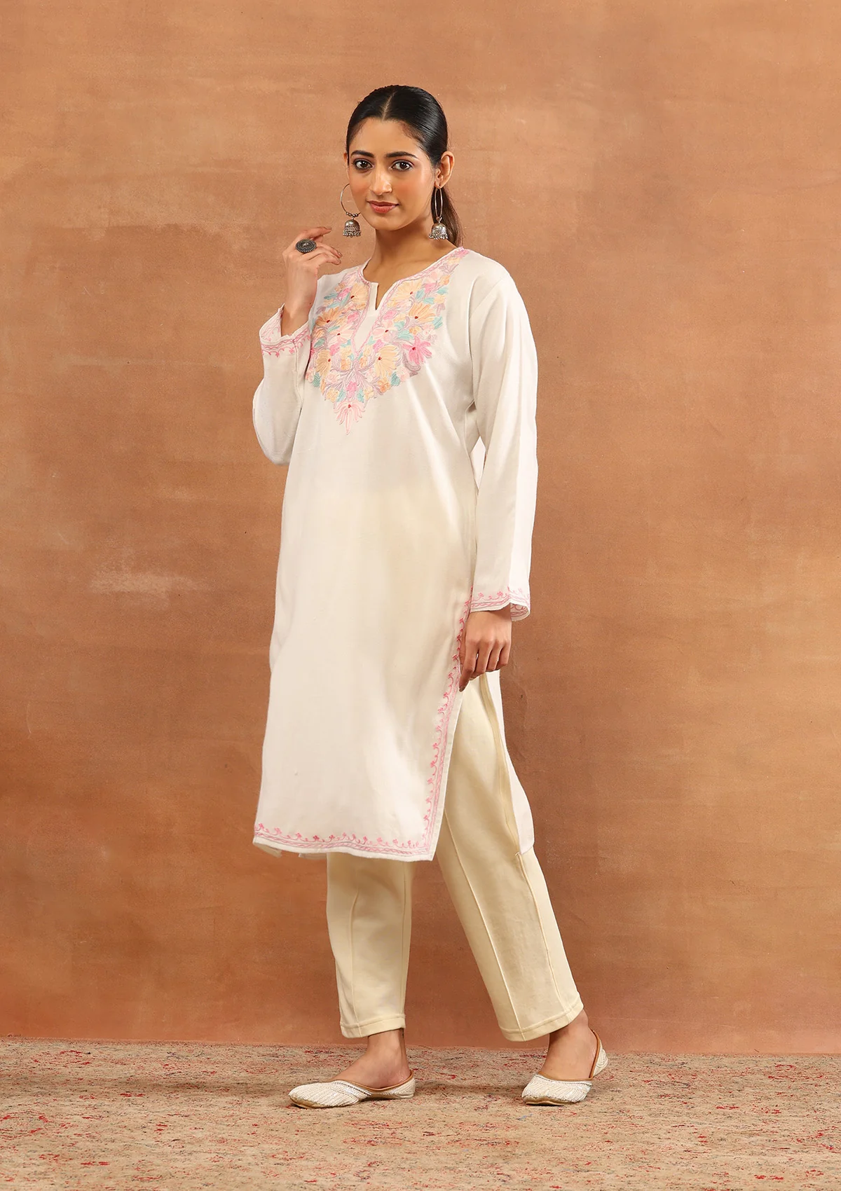 HOC Wool Aari Embroidered Solid Women's Long Kurta - White - Image 3
