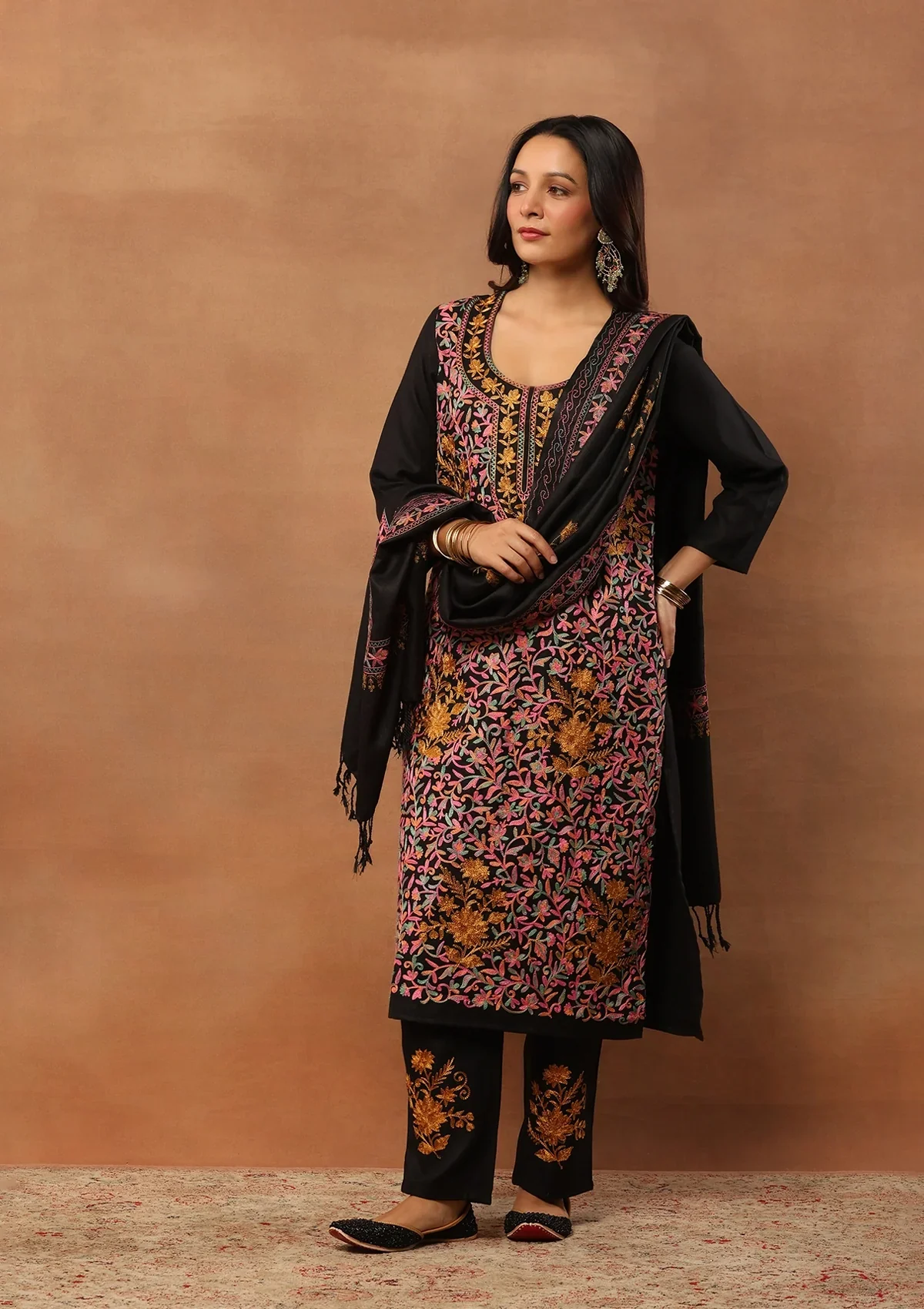 HOC Wool Aari Embroidered Straight Kurta Set With Dupatta-Black - Image 5