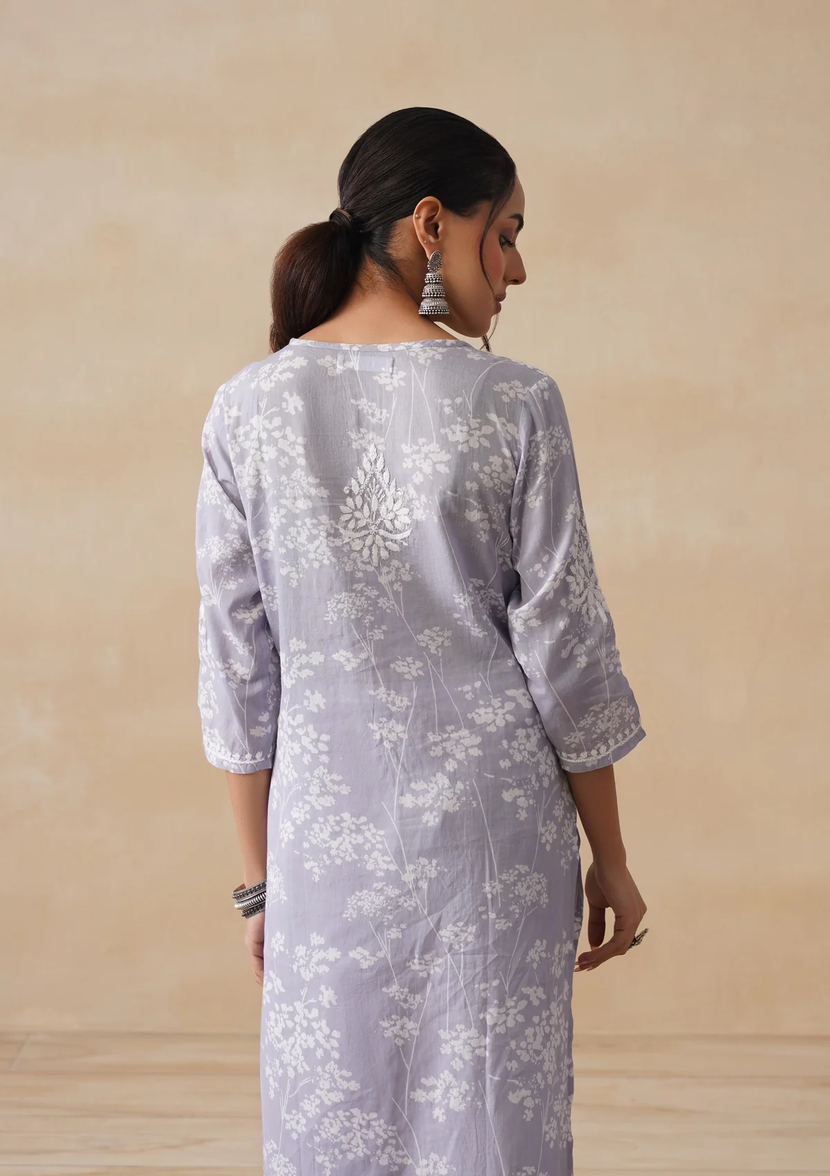 HOC Zainab Chikankari Mulmul Printed Straight Kurta -Grey - Image 9
