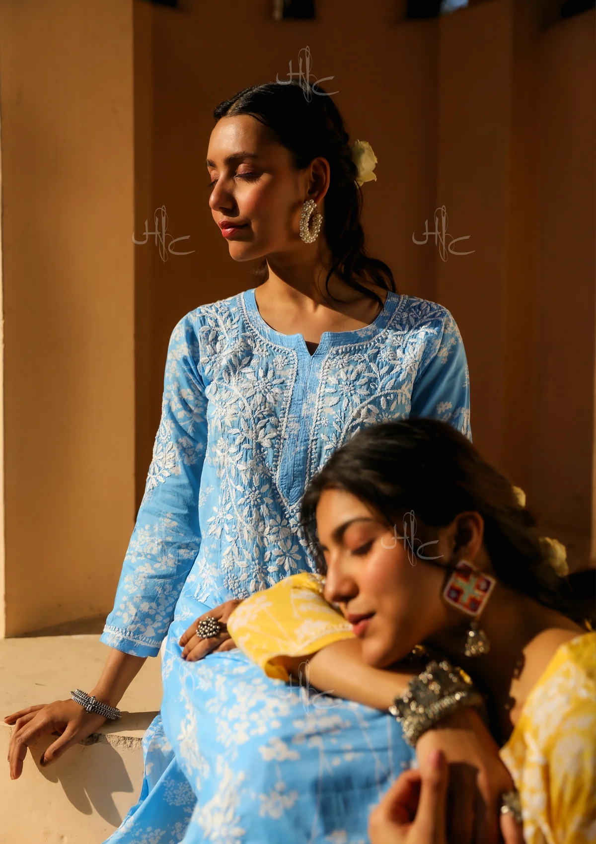 Zainab Chikankari Mulmul Straight Kurta - Image 4
